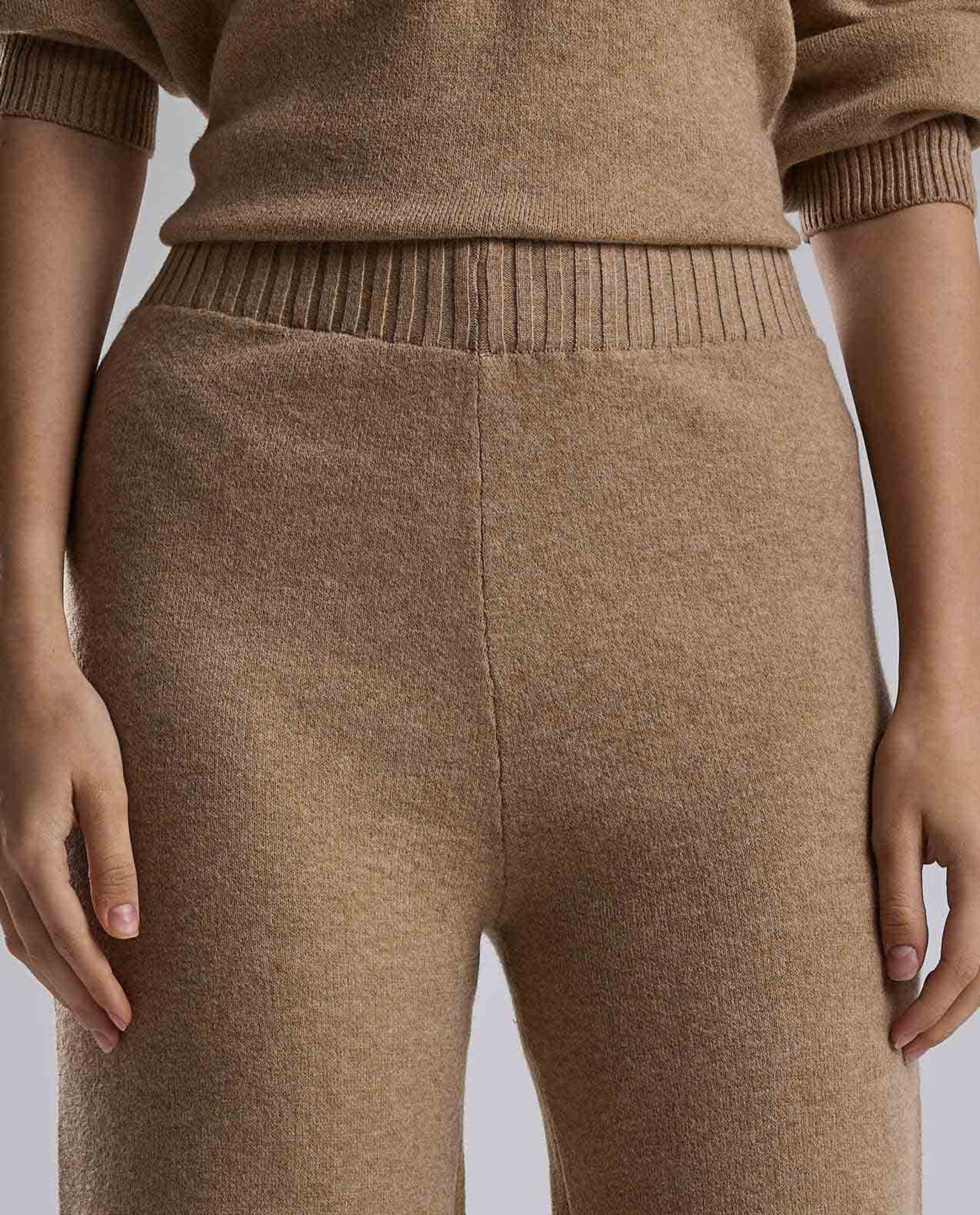 Textured Knit Pants with Elastic Waist