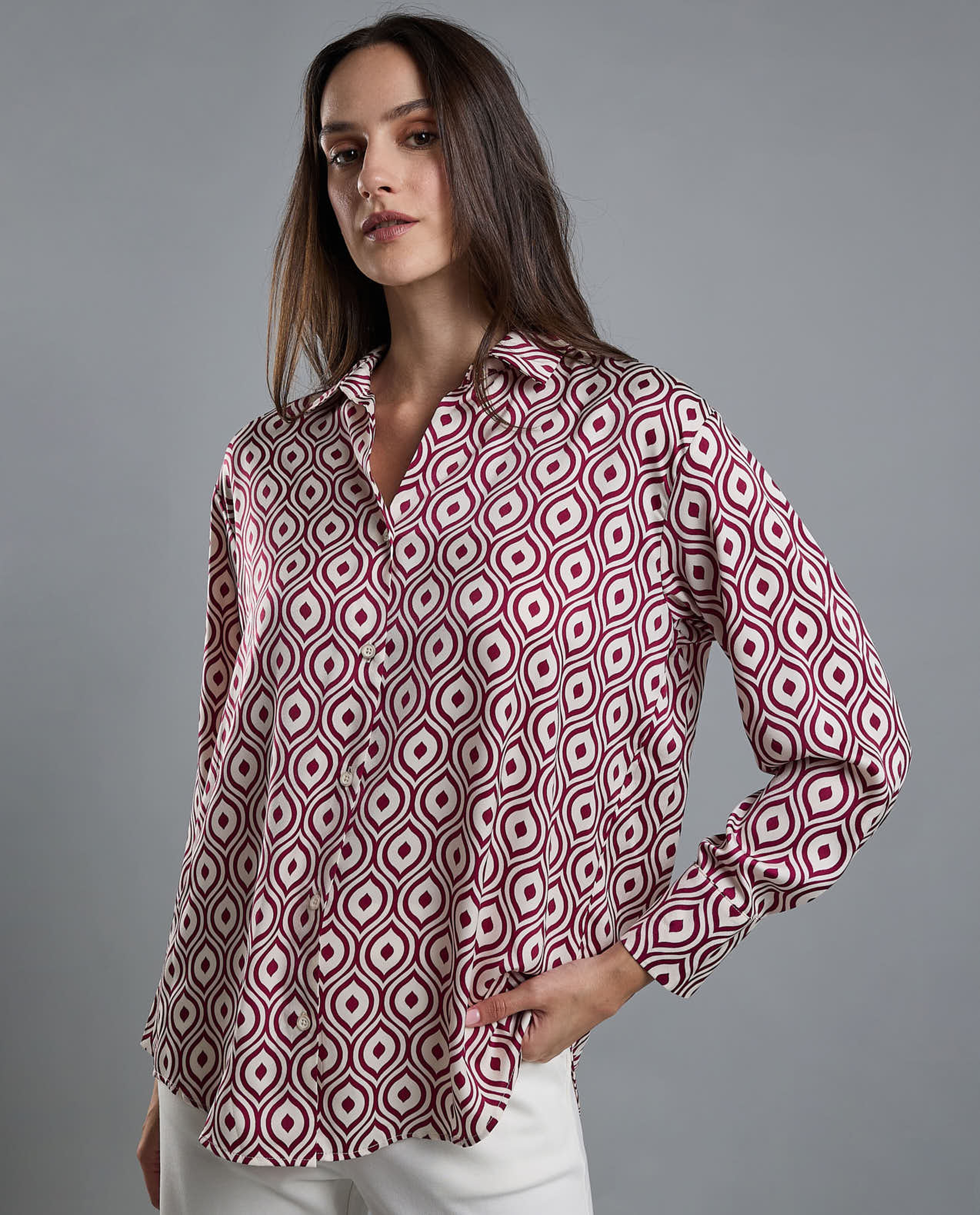 Patterned Shirt with Classic Collar and Long Sleeves