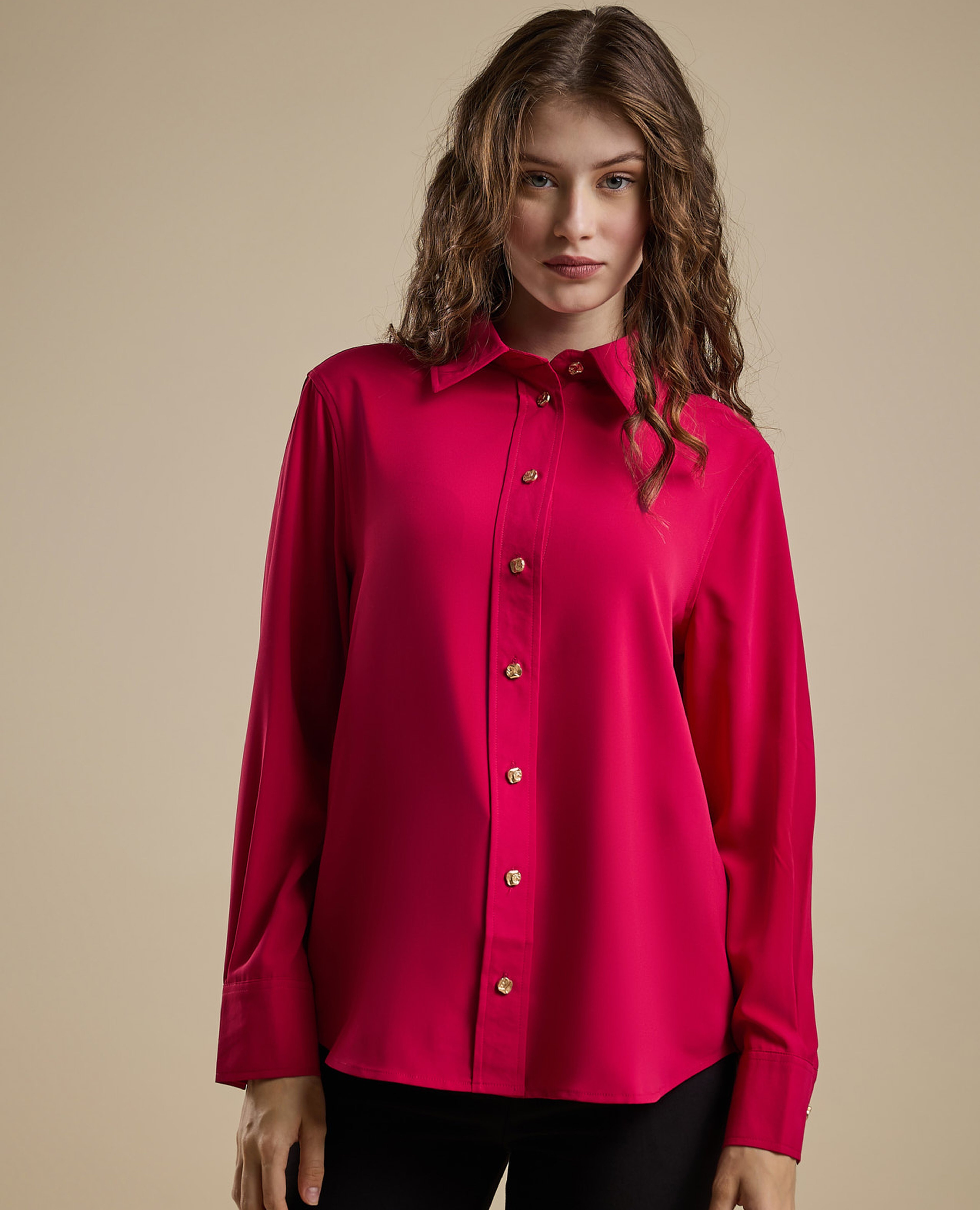 Solid Shirt with Classic Collar and Long Sleeves