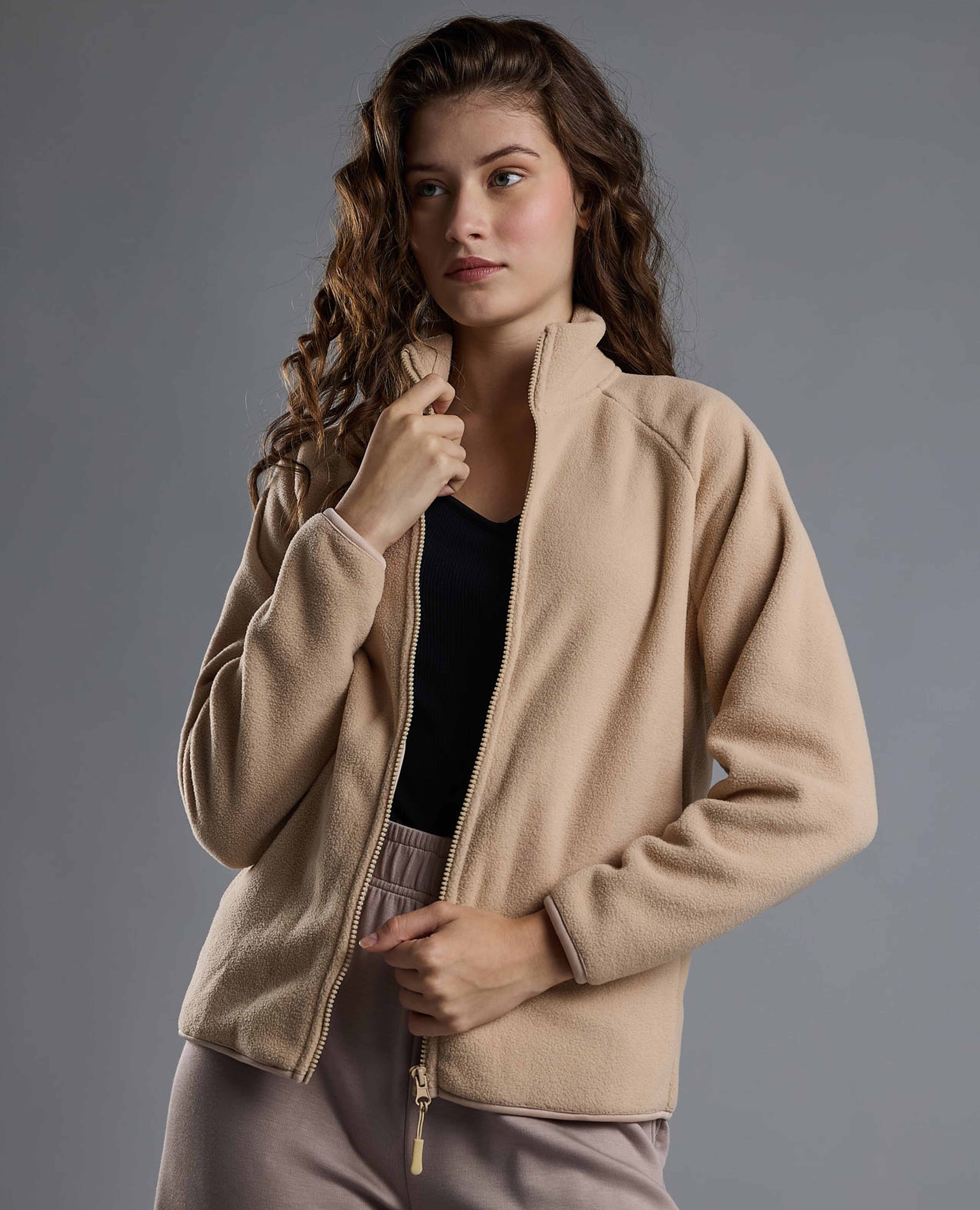 جاكيت شيربا بسحاب