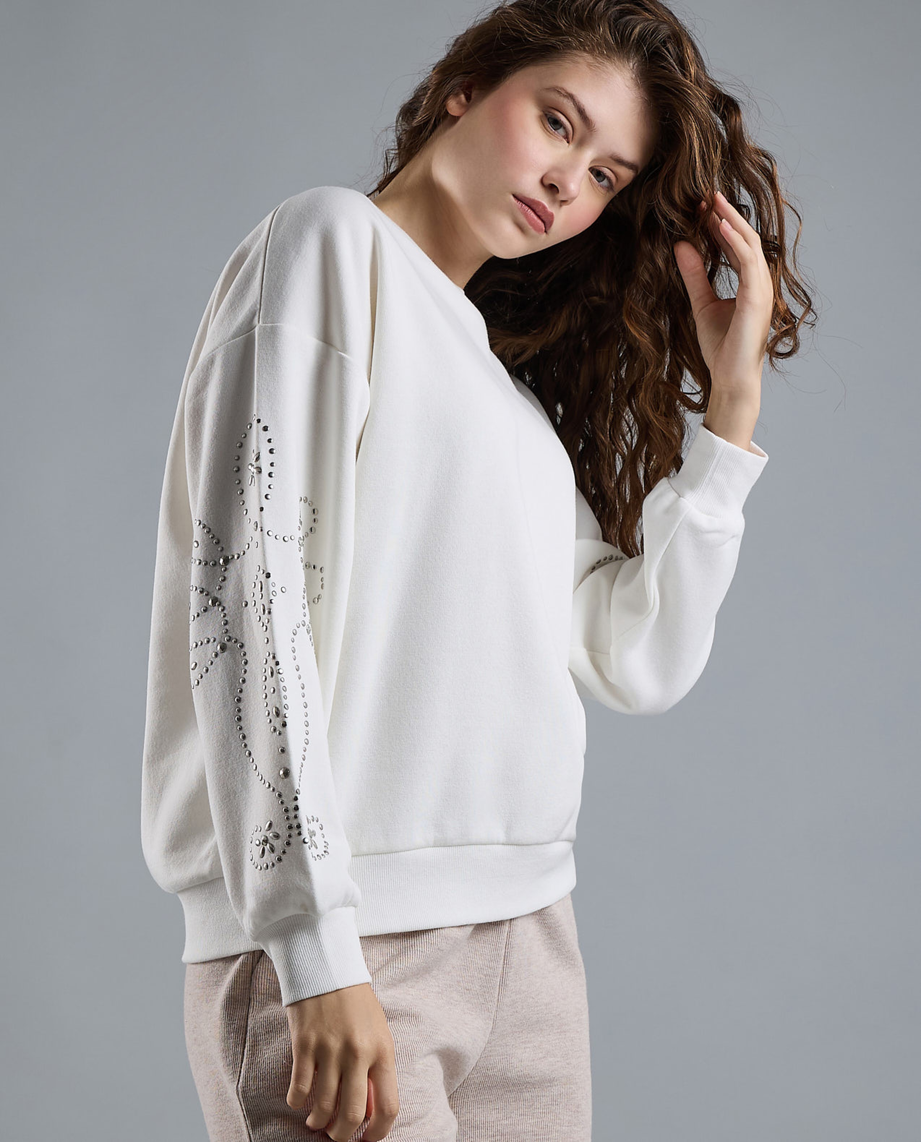 Studded Sweatshirt with Crew Neck and Long Sleeves