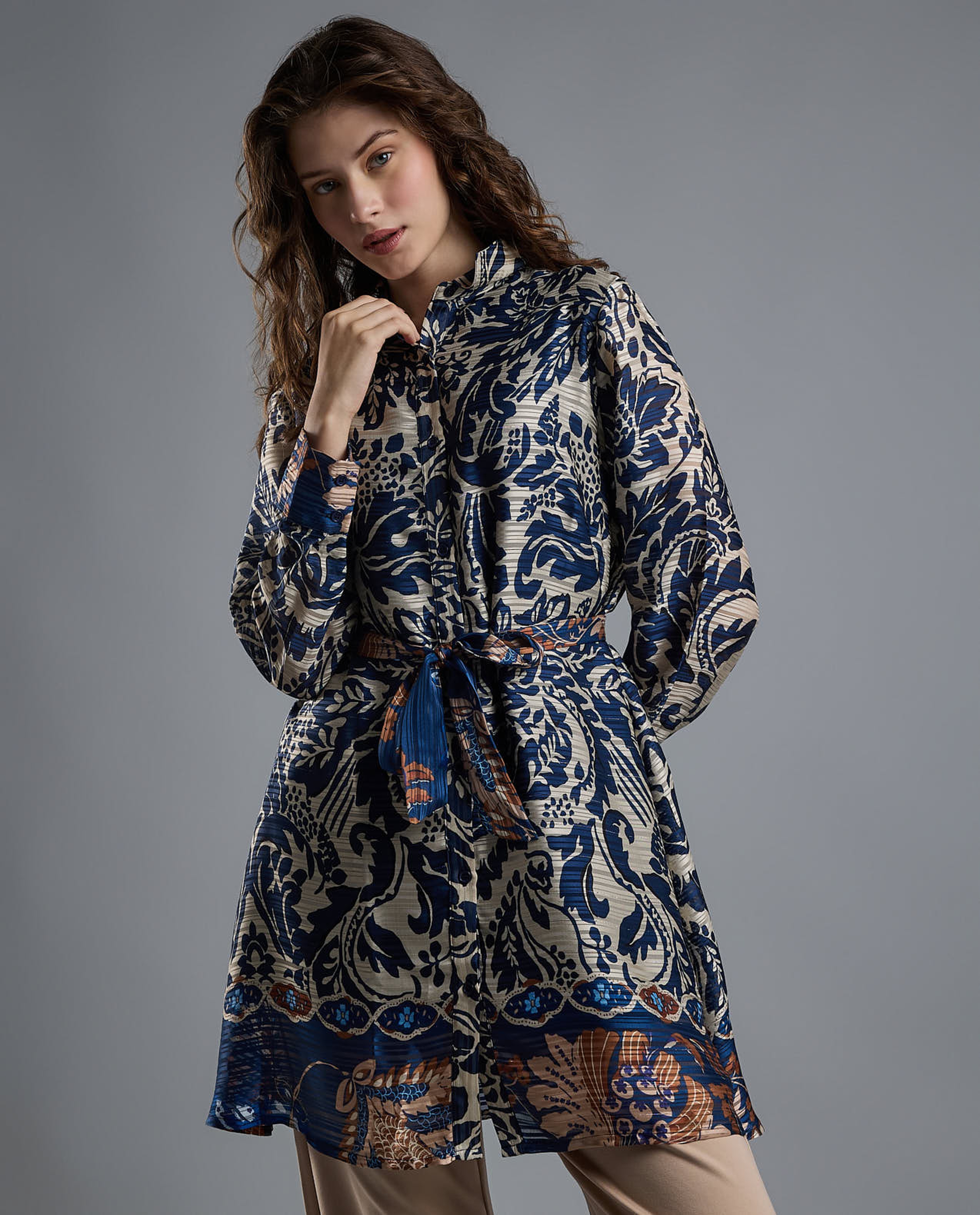 Patterned Shirt Tunic with Long Sleeves