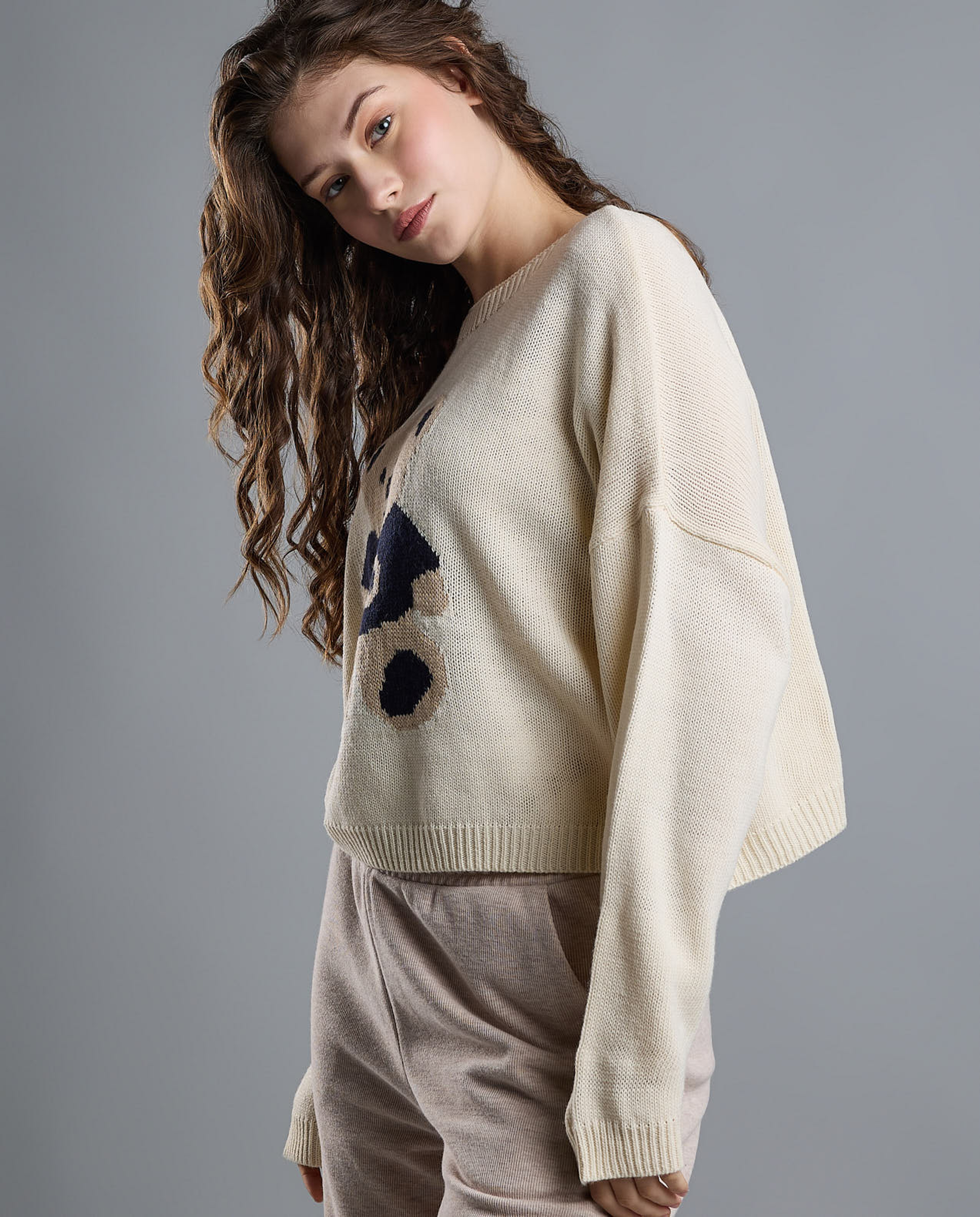 Knitted Sweater with Crew Neck and Long Sleeves