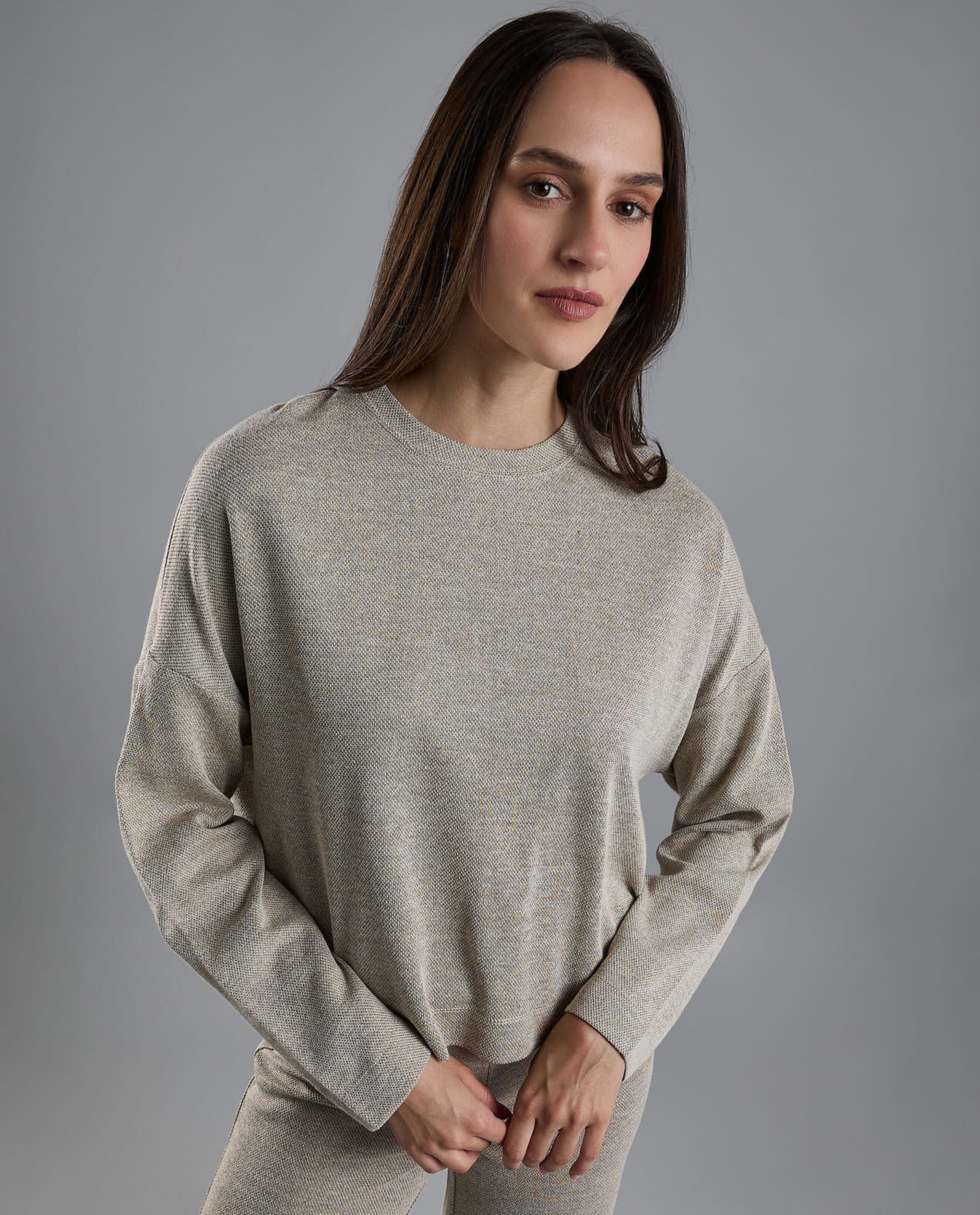 Textured Top with Crew Neck and Long Sleeves
