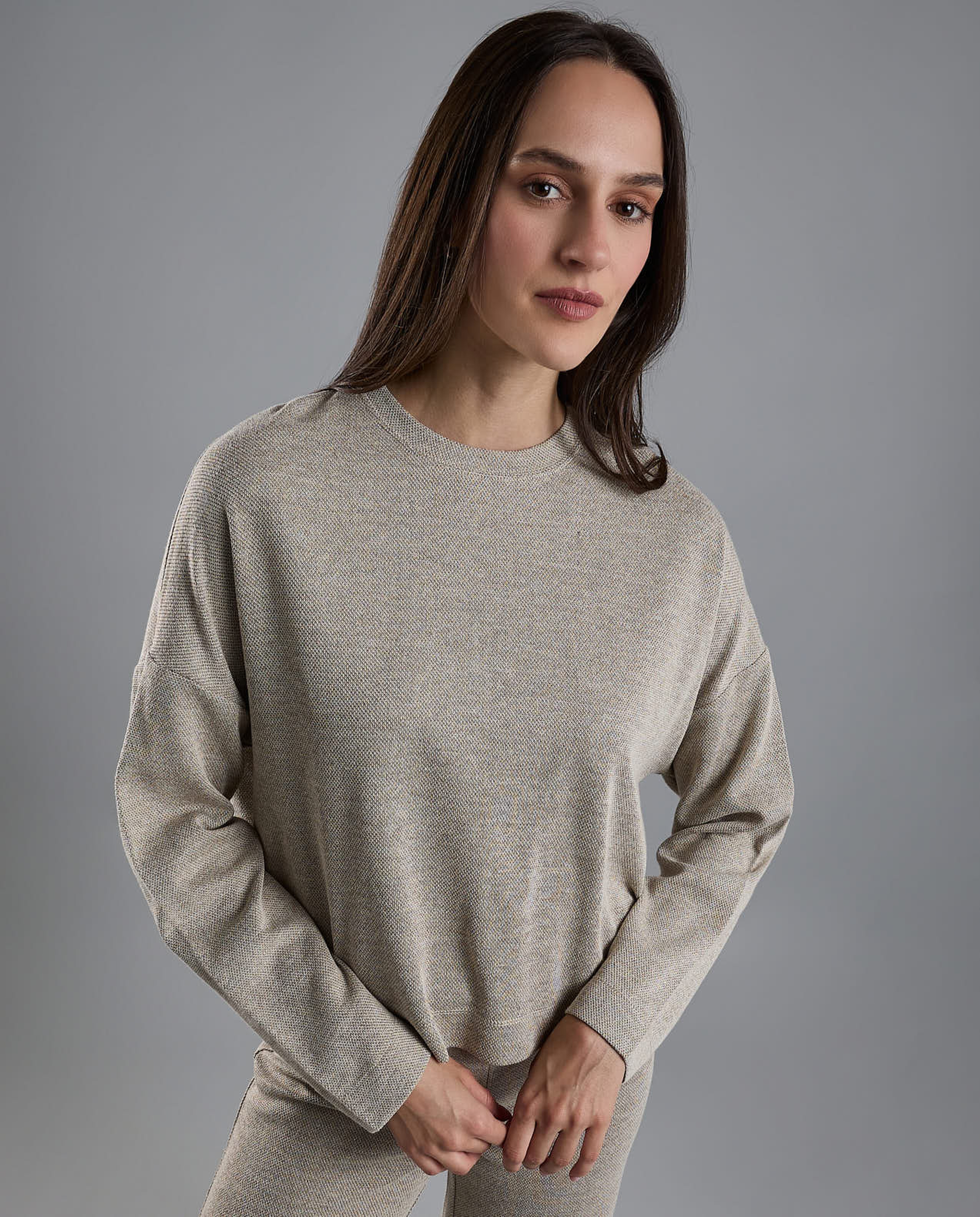 Textured Top with Crew Neck and Long Sleeves