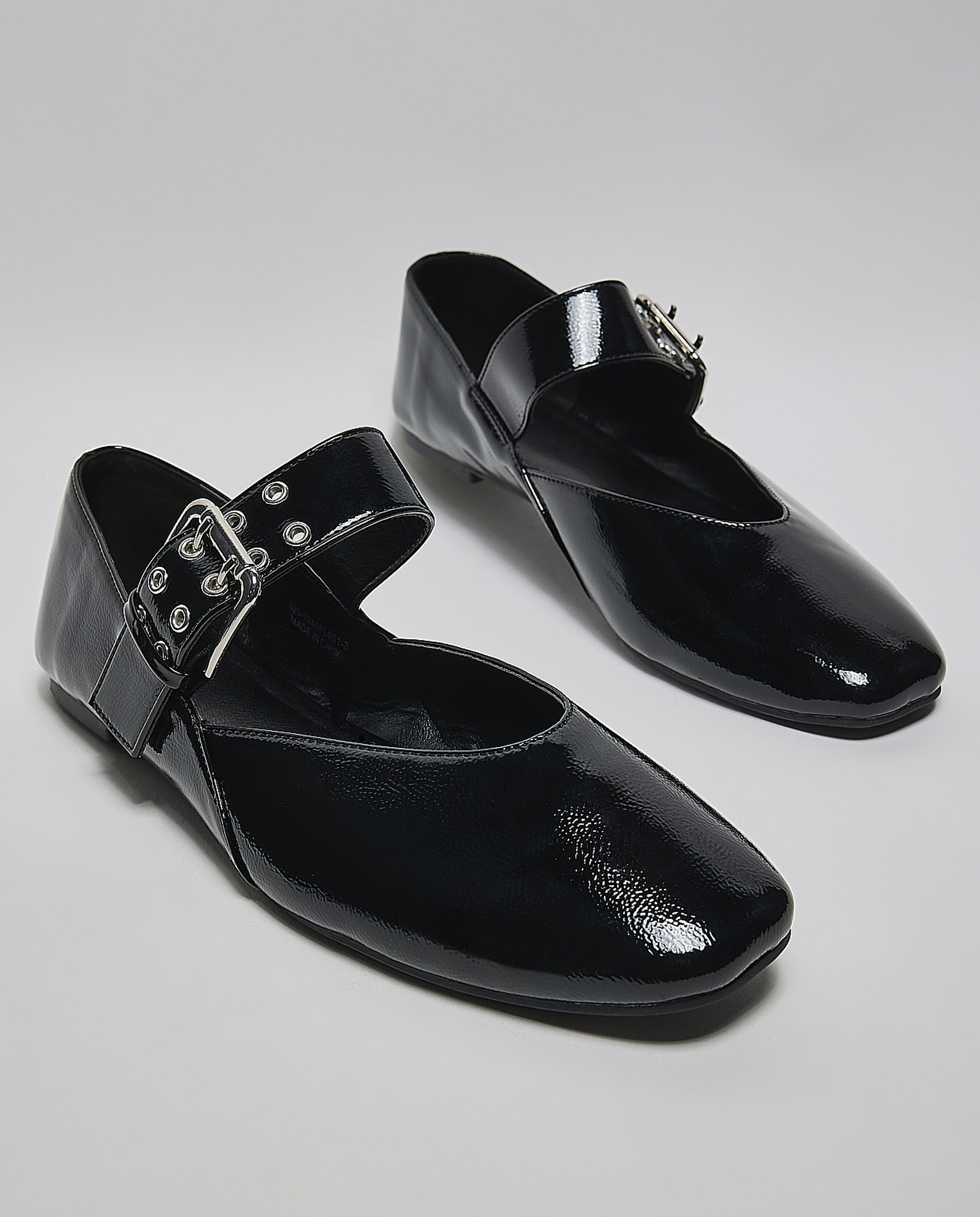 Glossy Mary Jane Shoes