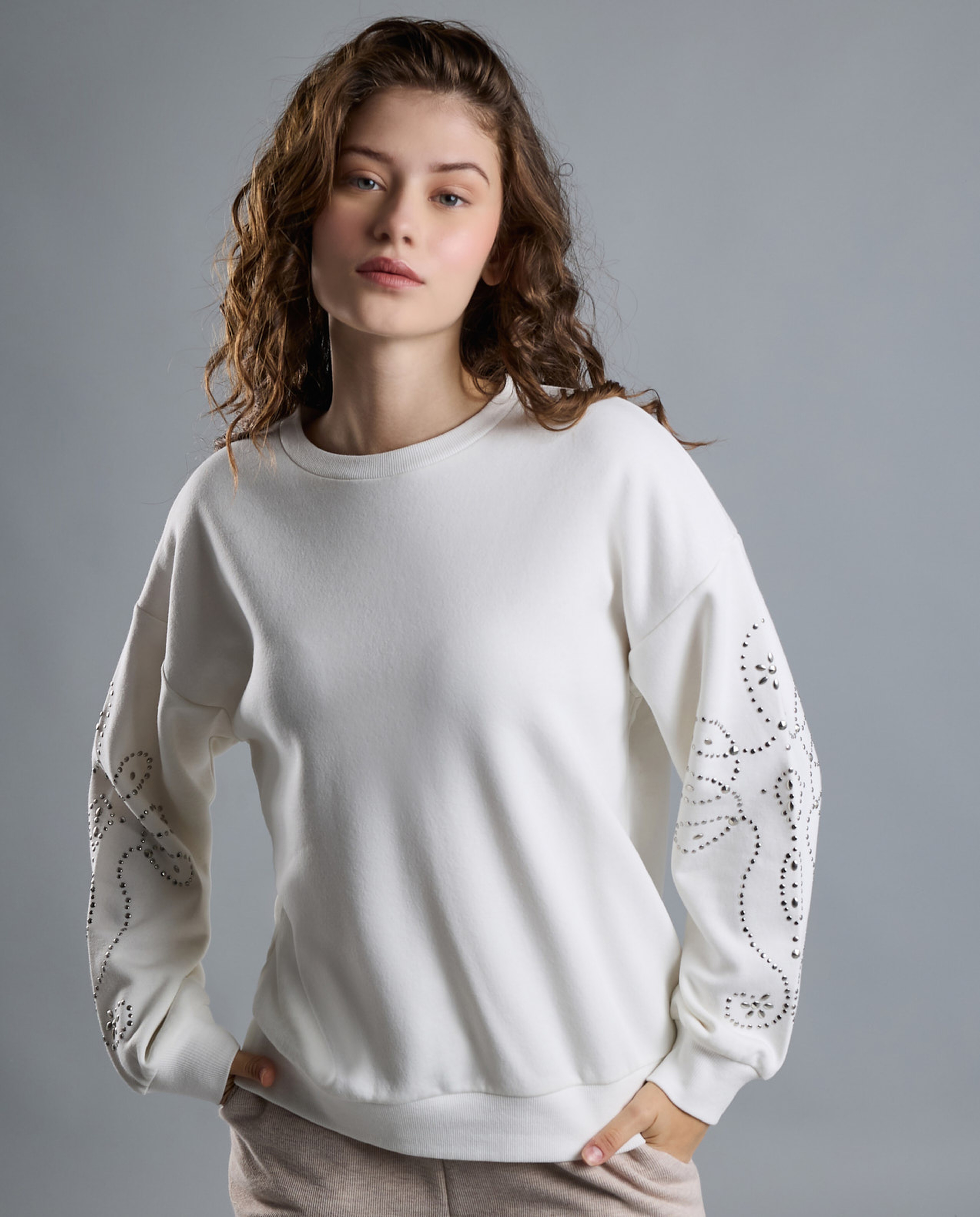 Studded Sweatshirt with Crew Neck and Long Sleeves