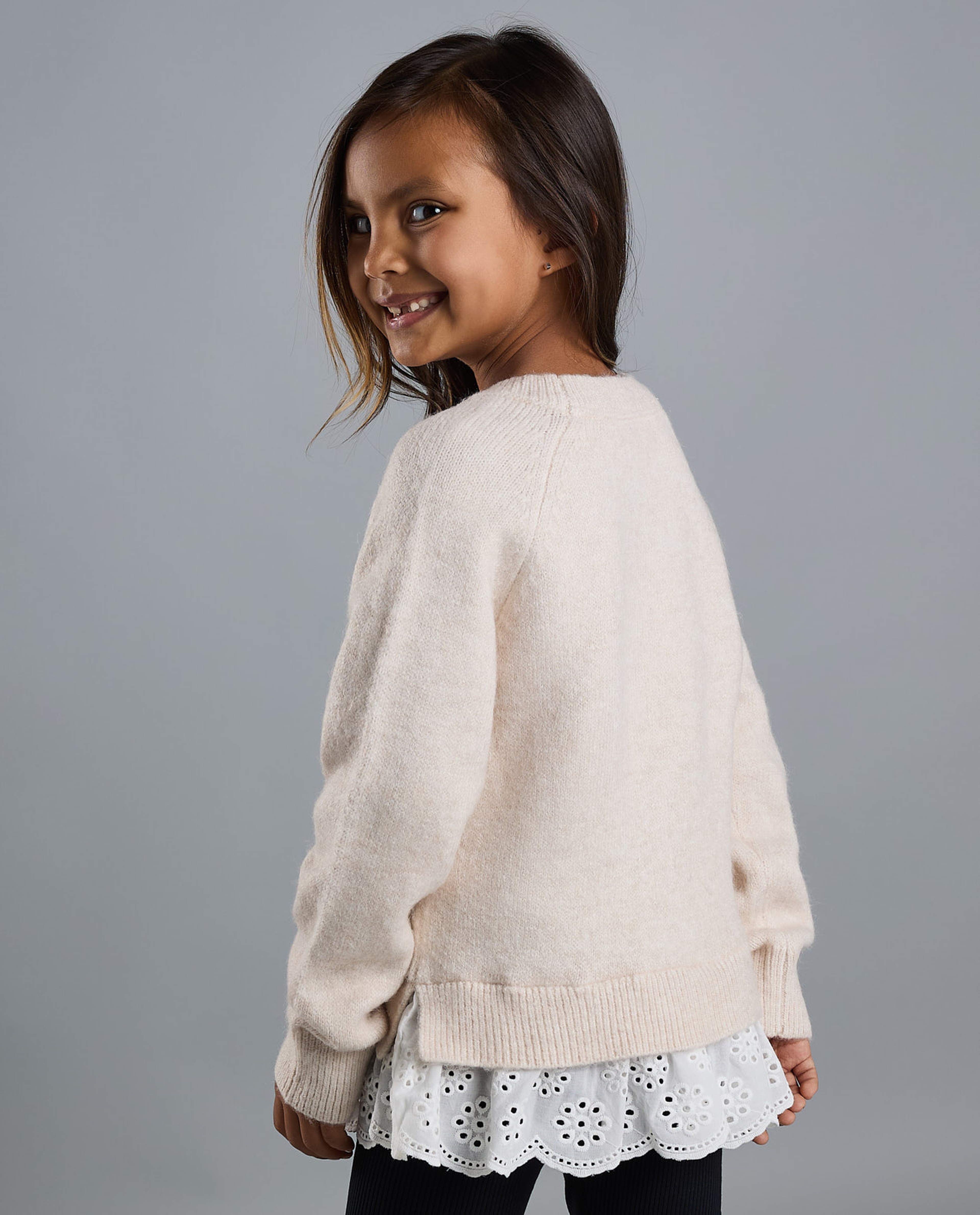 Knitted Sweater with Crew Neck and Long Sleeves