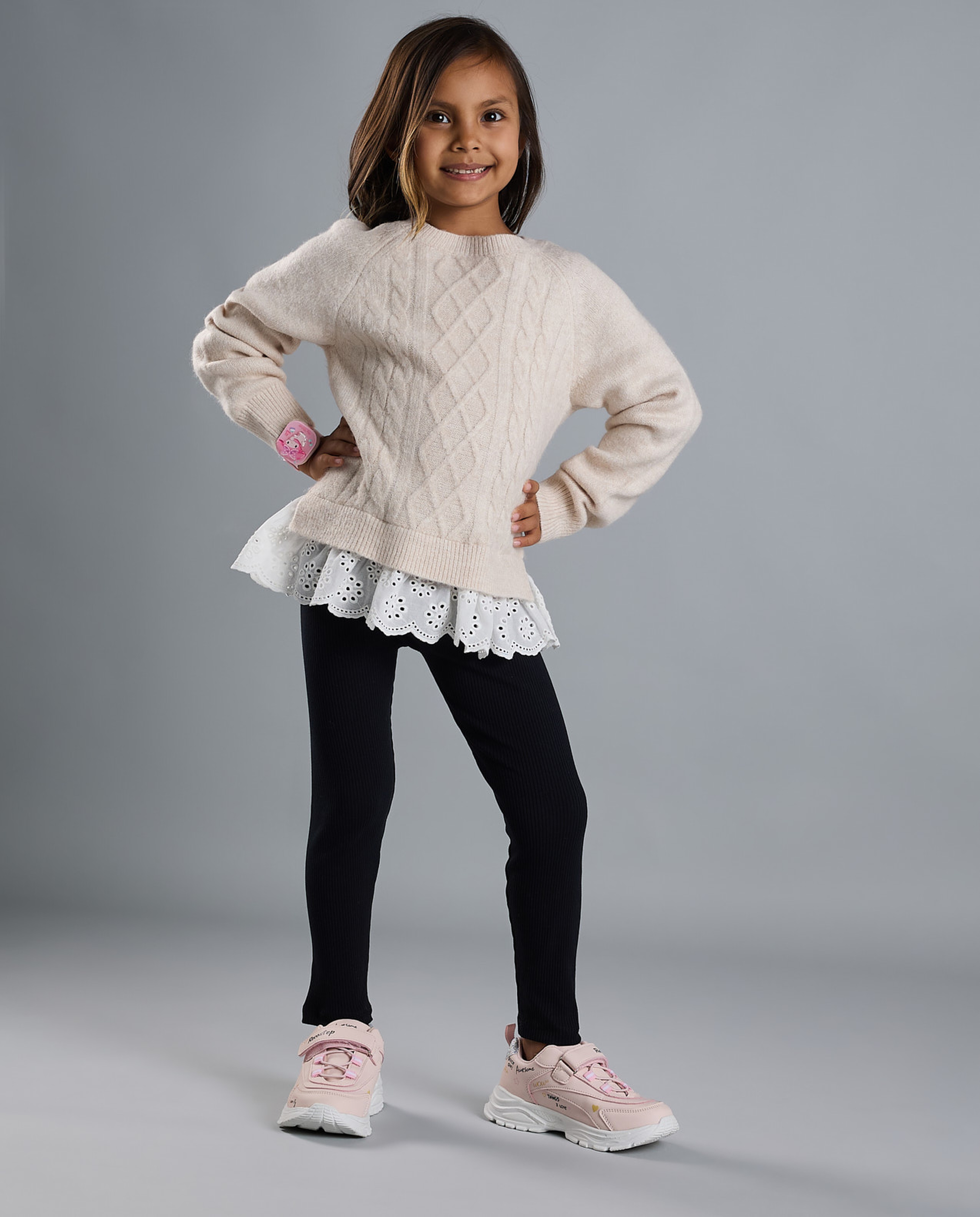 Knitted Sweater with Crew Neck and Long Sleeves