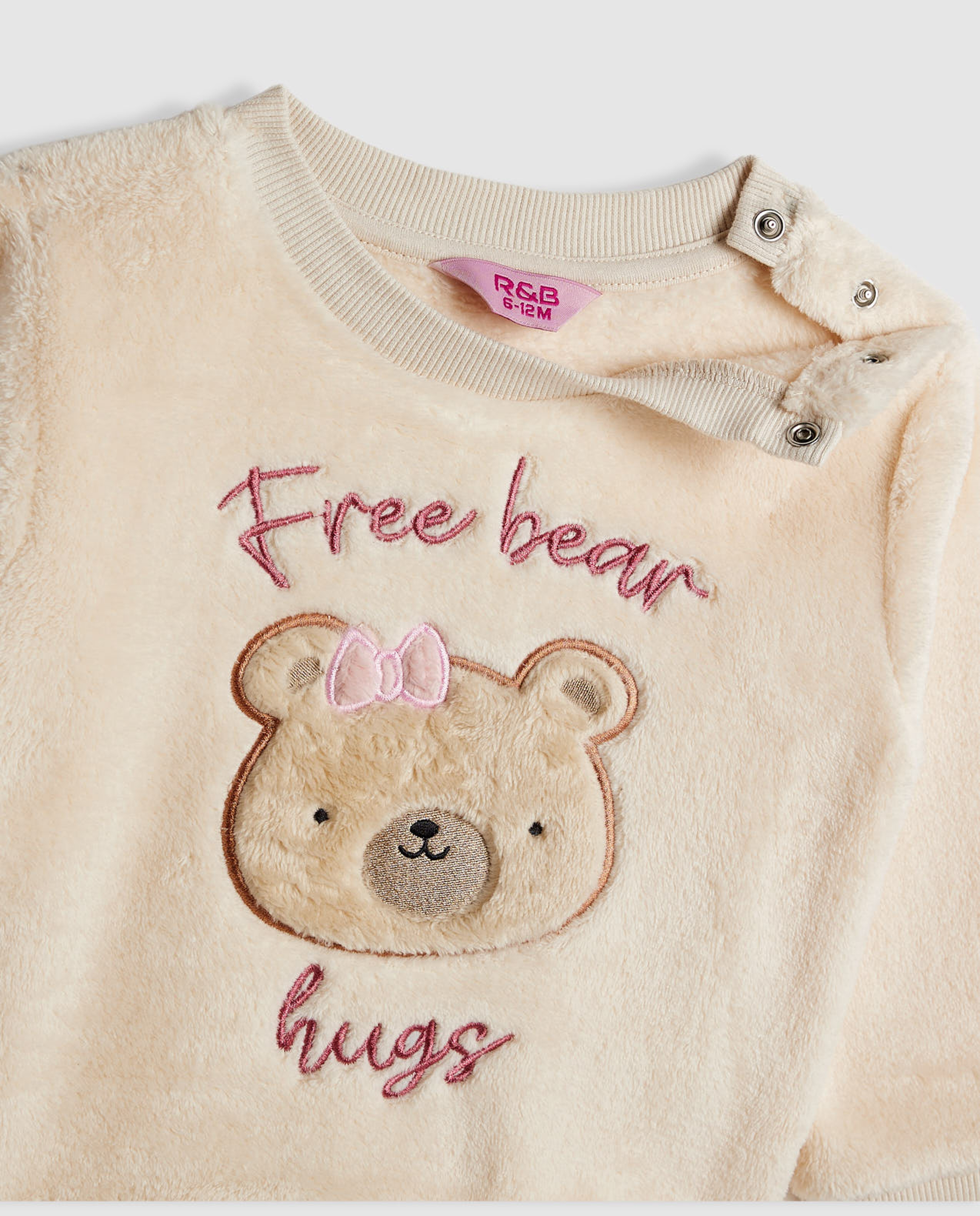 Appliqued Clothing Set