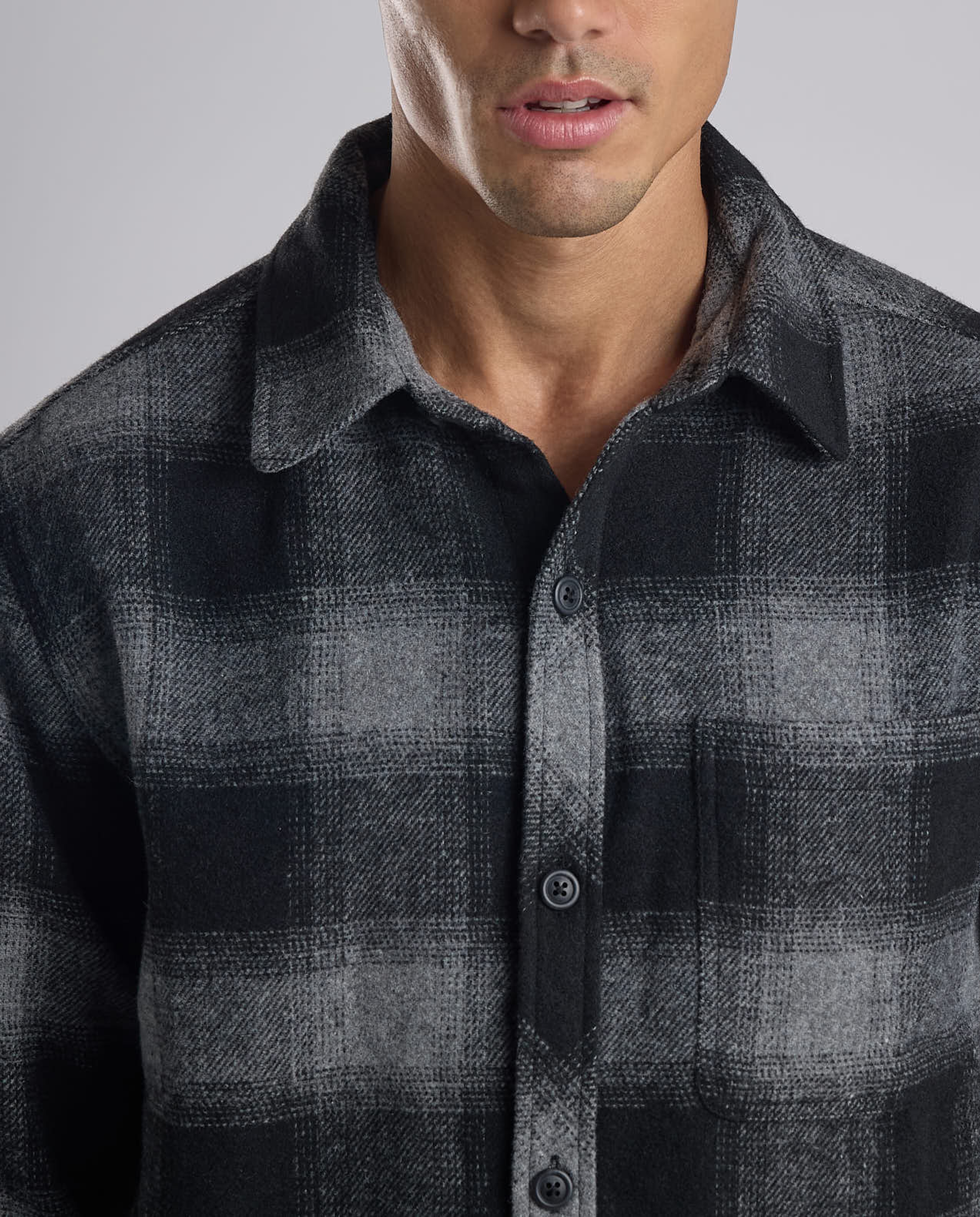 Plaid Shirt with Classic Collar and Long Sleeves