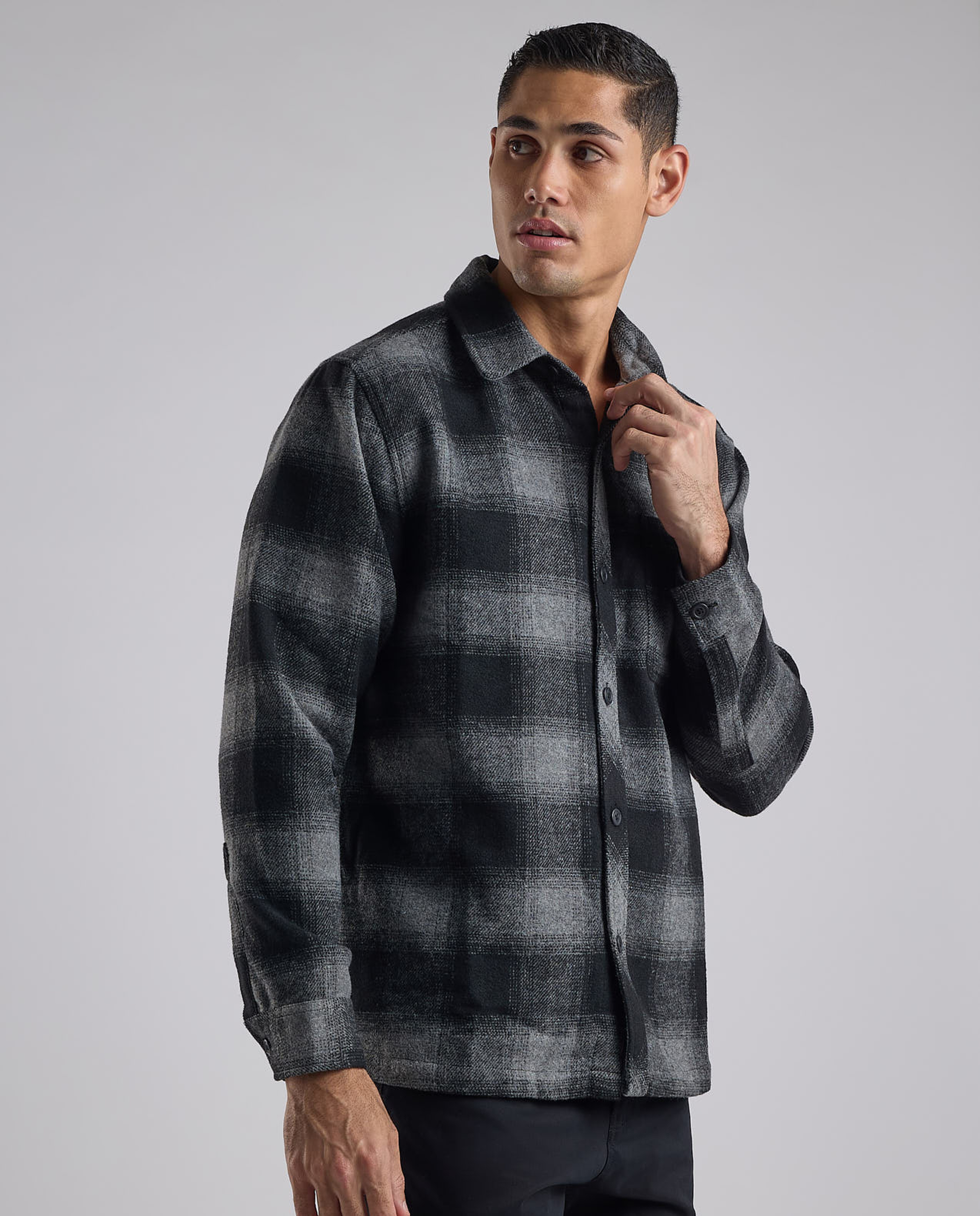 Plaid Shirt with Classic Collar and Long Sleeves
