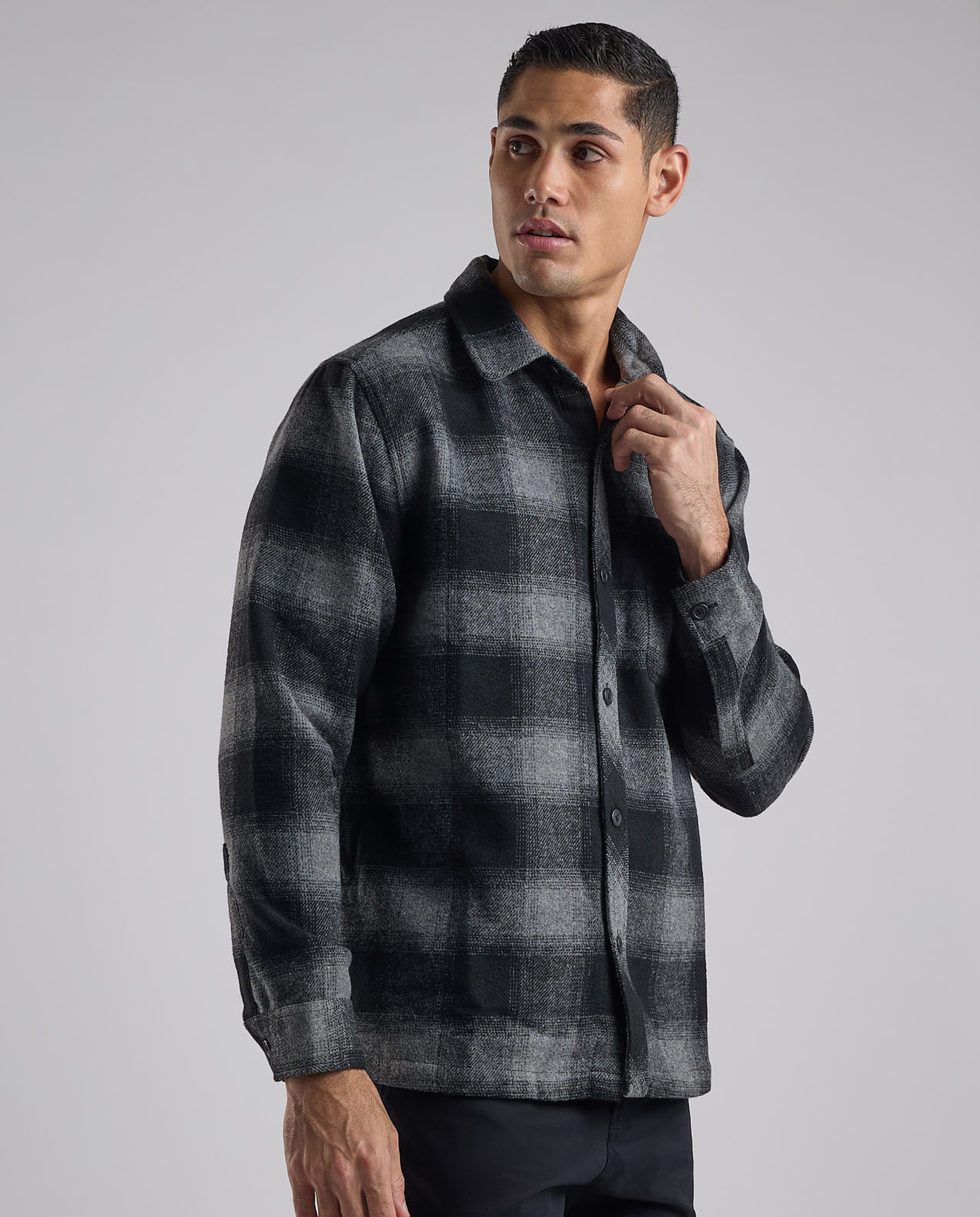 Plaid Shirt with Classic Collar and Long Sleeves