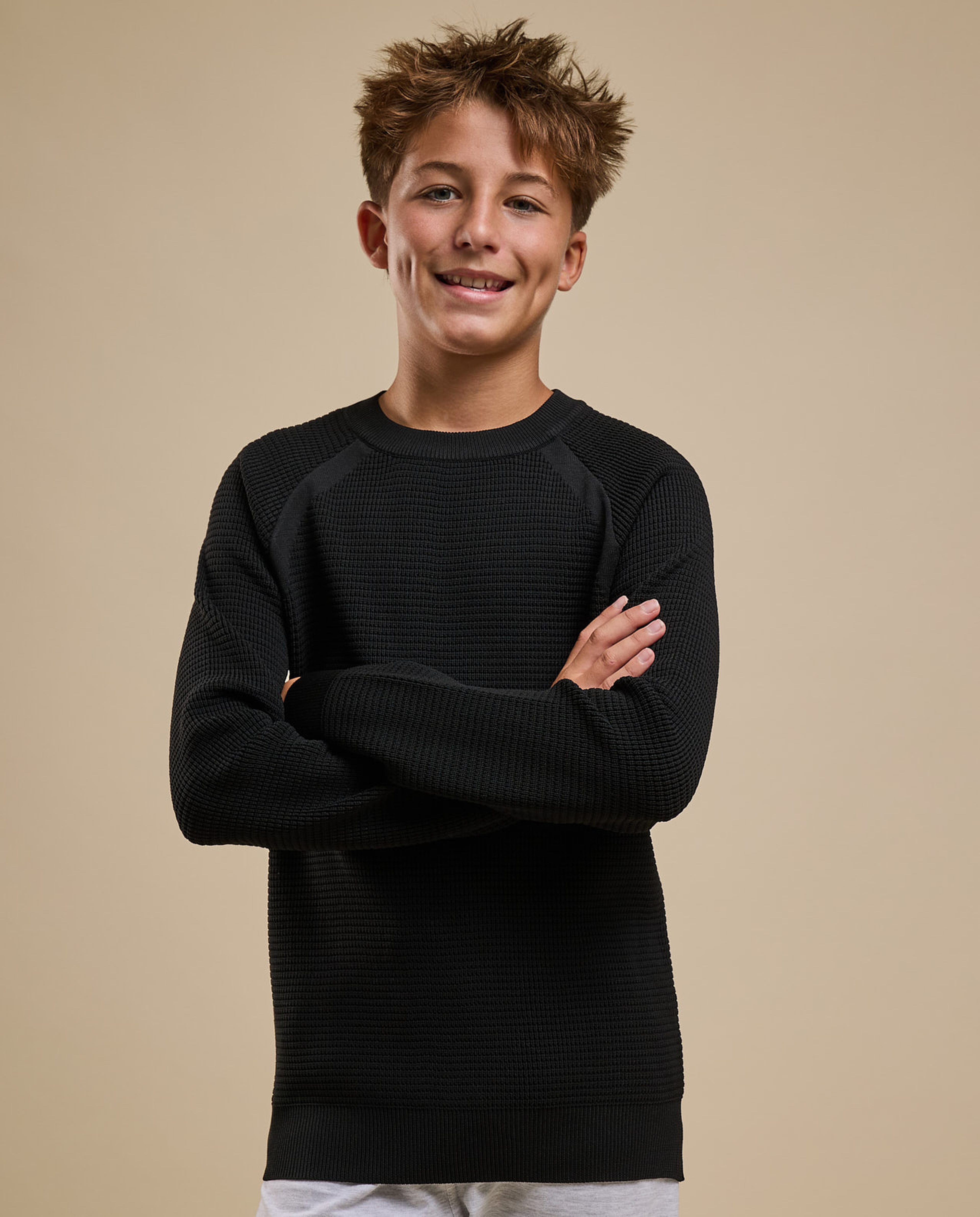 Textured Sweater with Raglan Sleeves and Long Sleeves