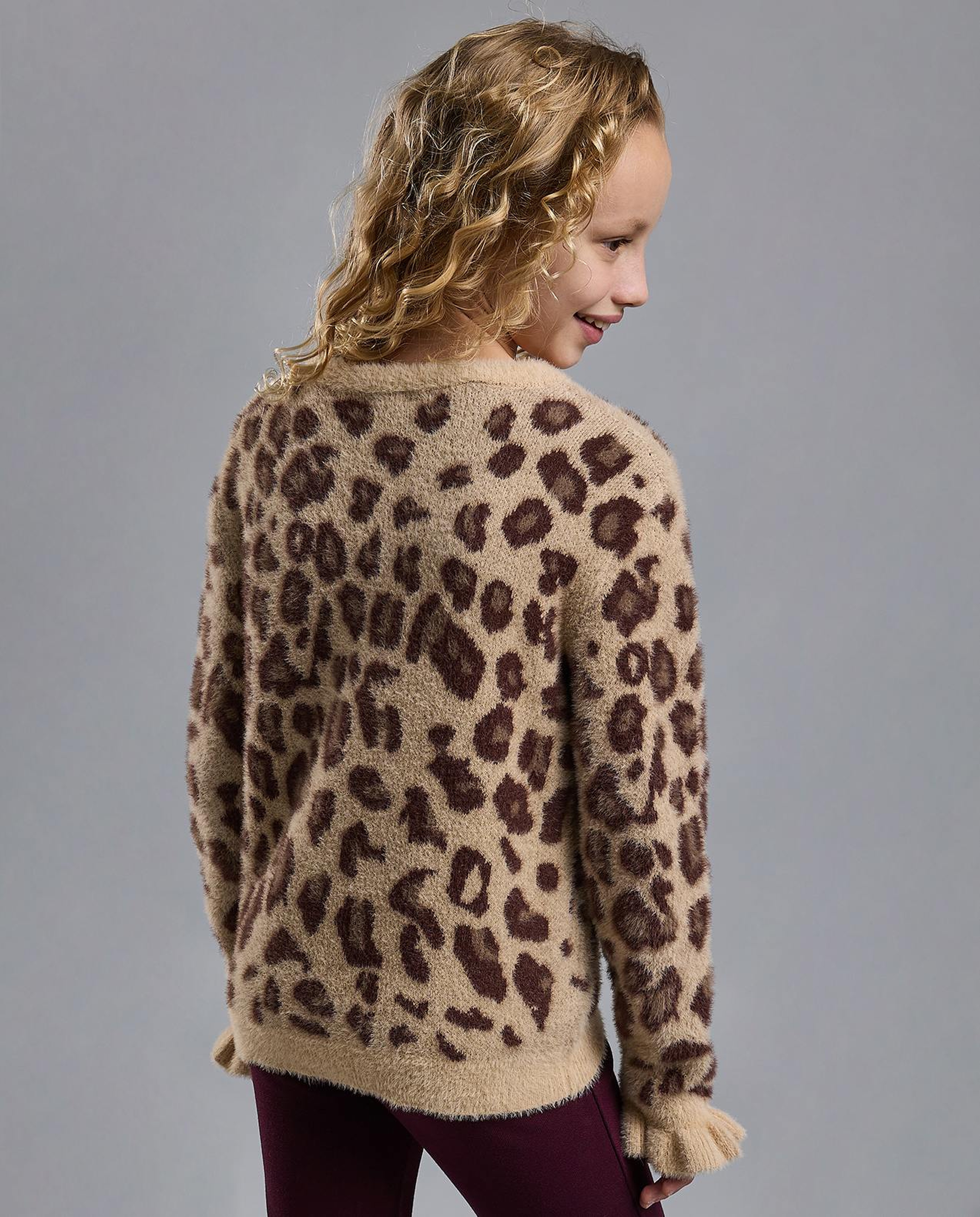 Animal Patterned Sweater with Crew Neck and Long Sleeves