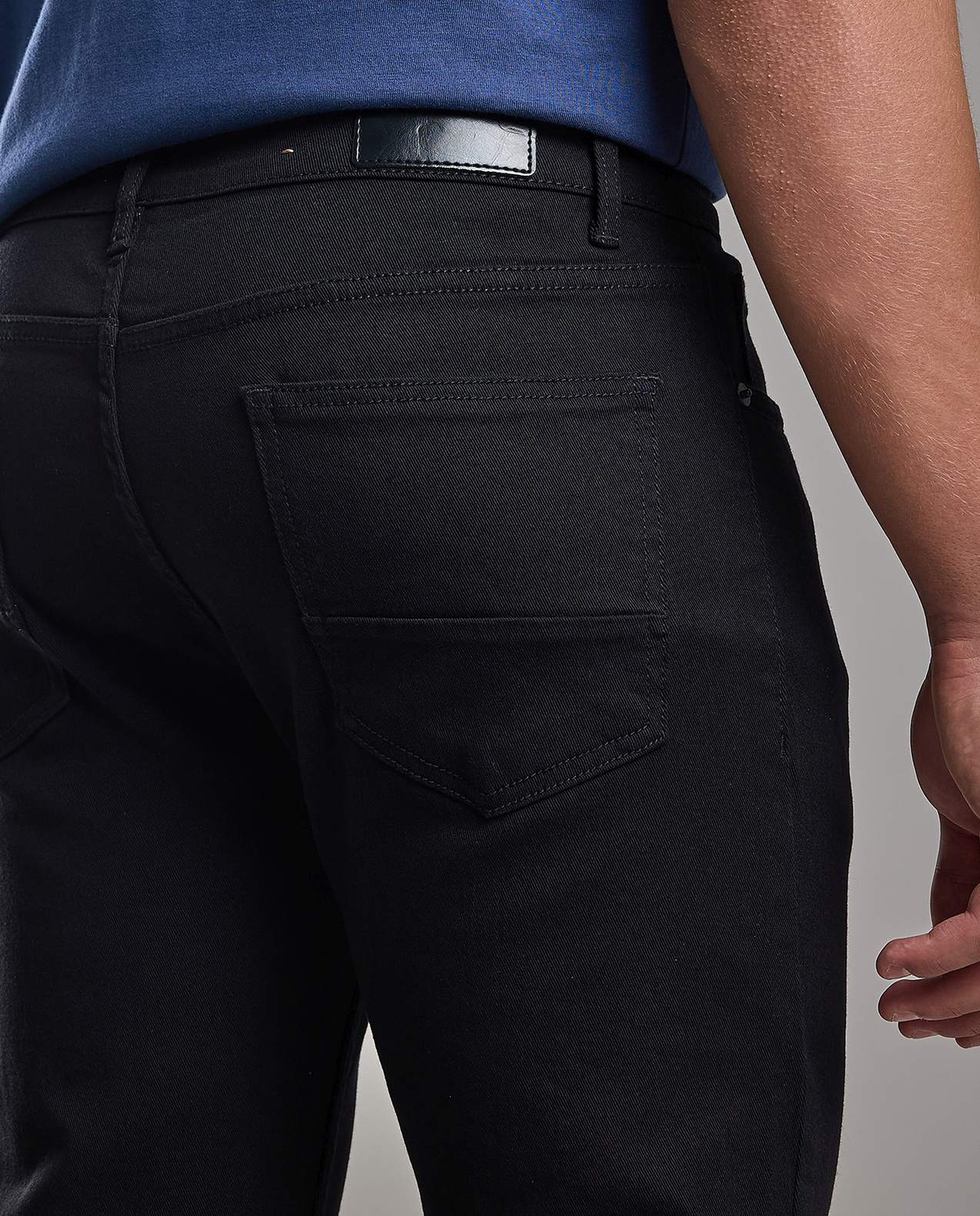 Solid Carrot Fit Jeans with Button Closure