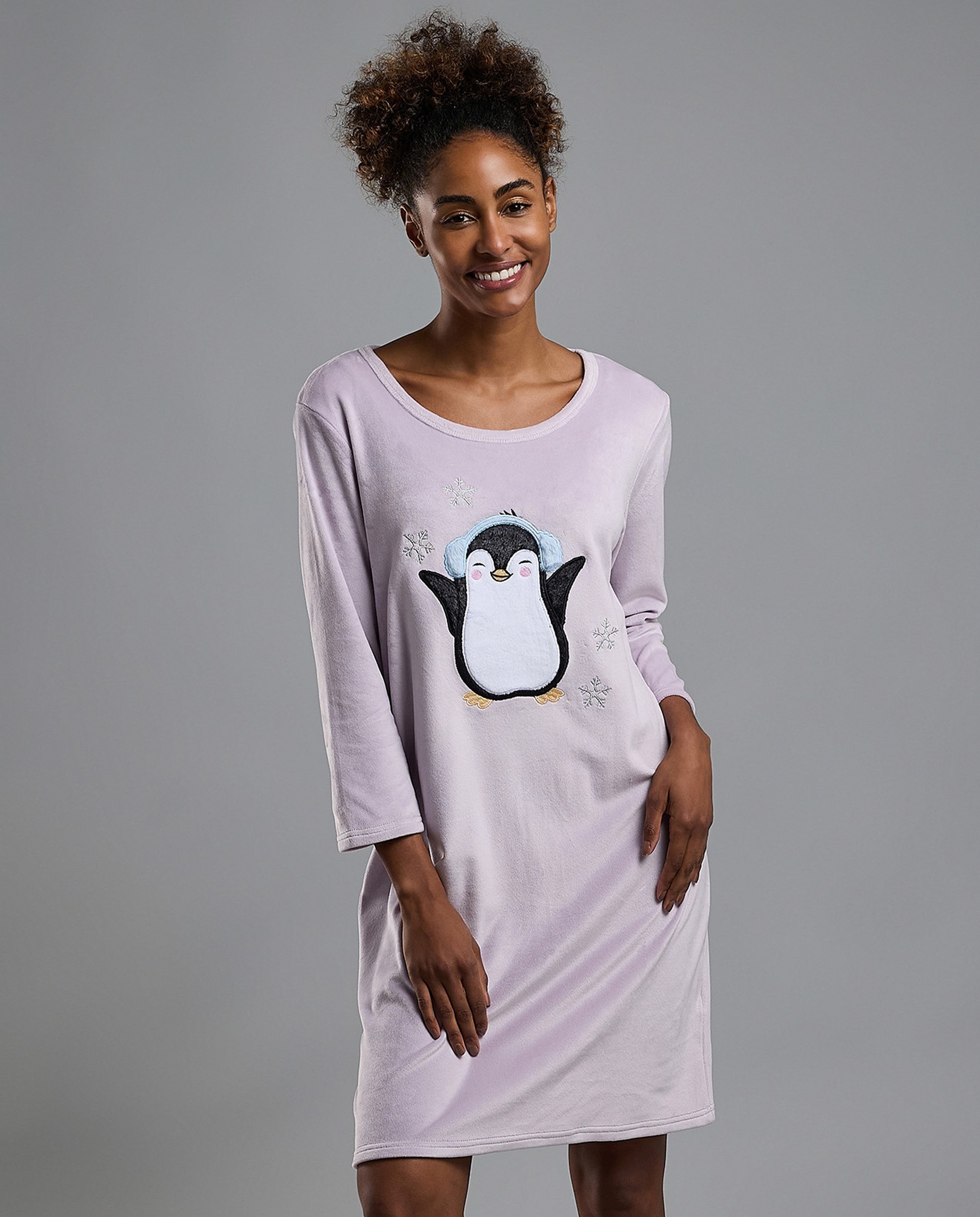 Appliqued Nightdress with Long Sleeves