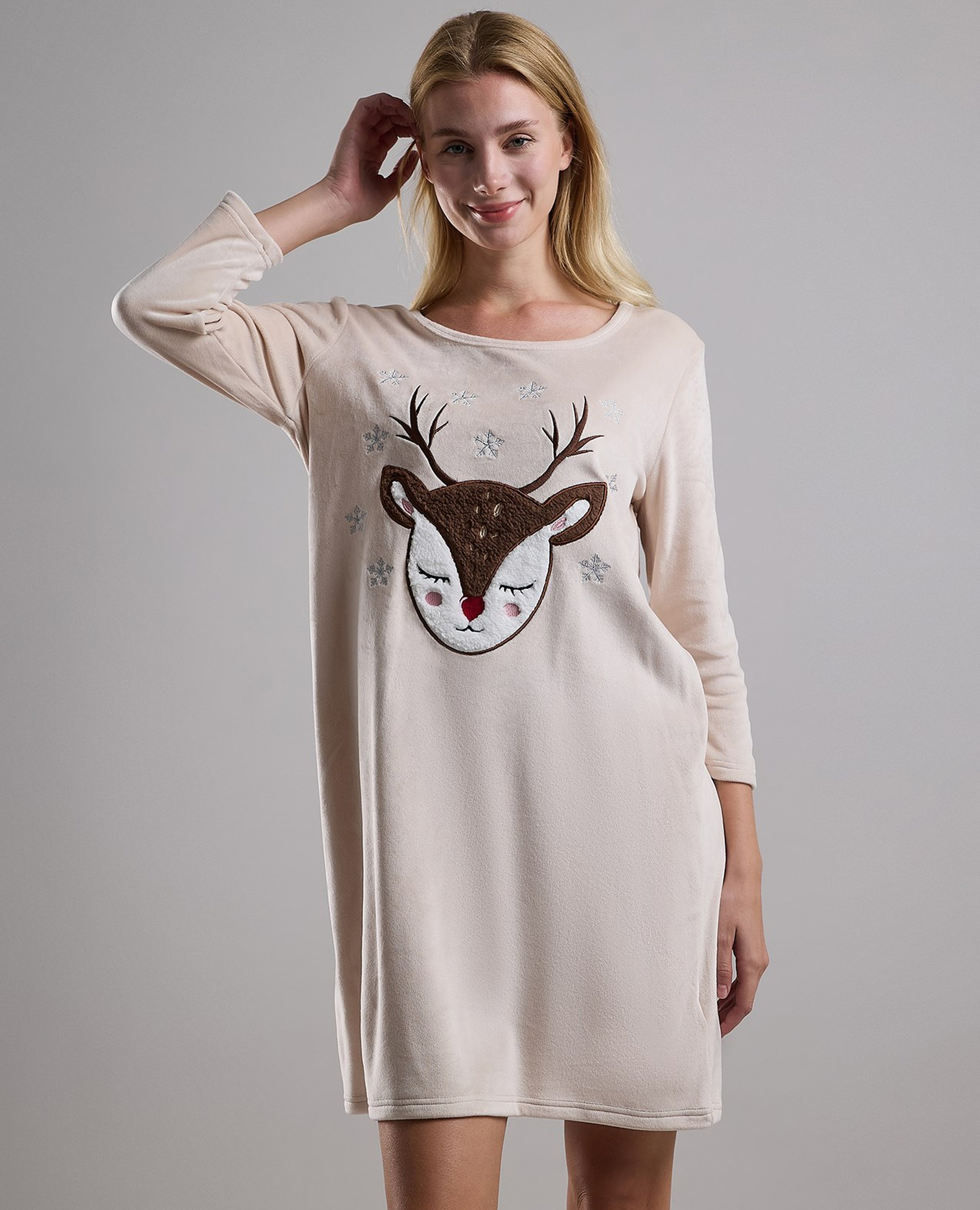 قميص نوم بكم طويل