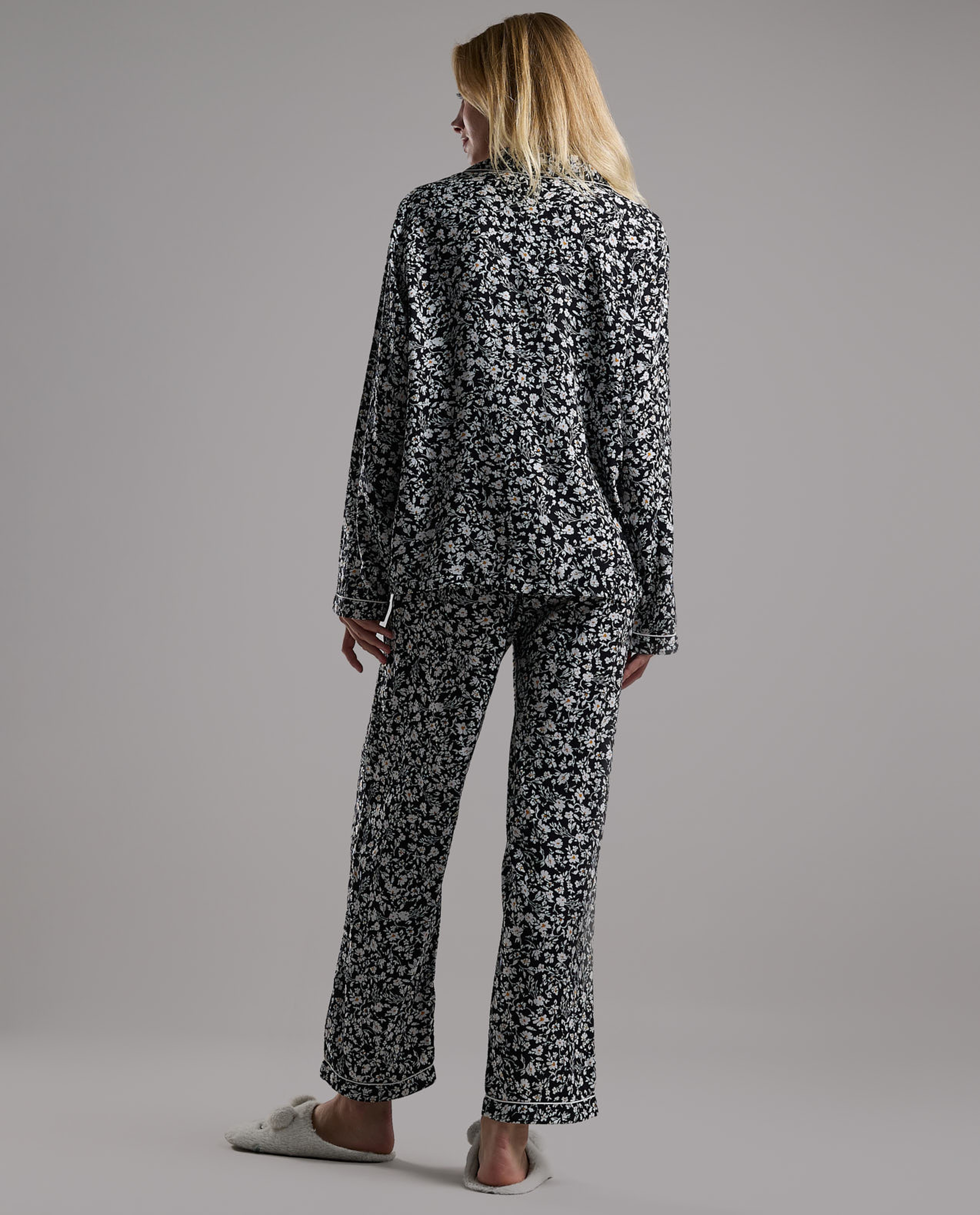 Printed Long Sleeves Pyjama Set