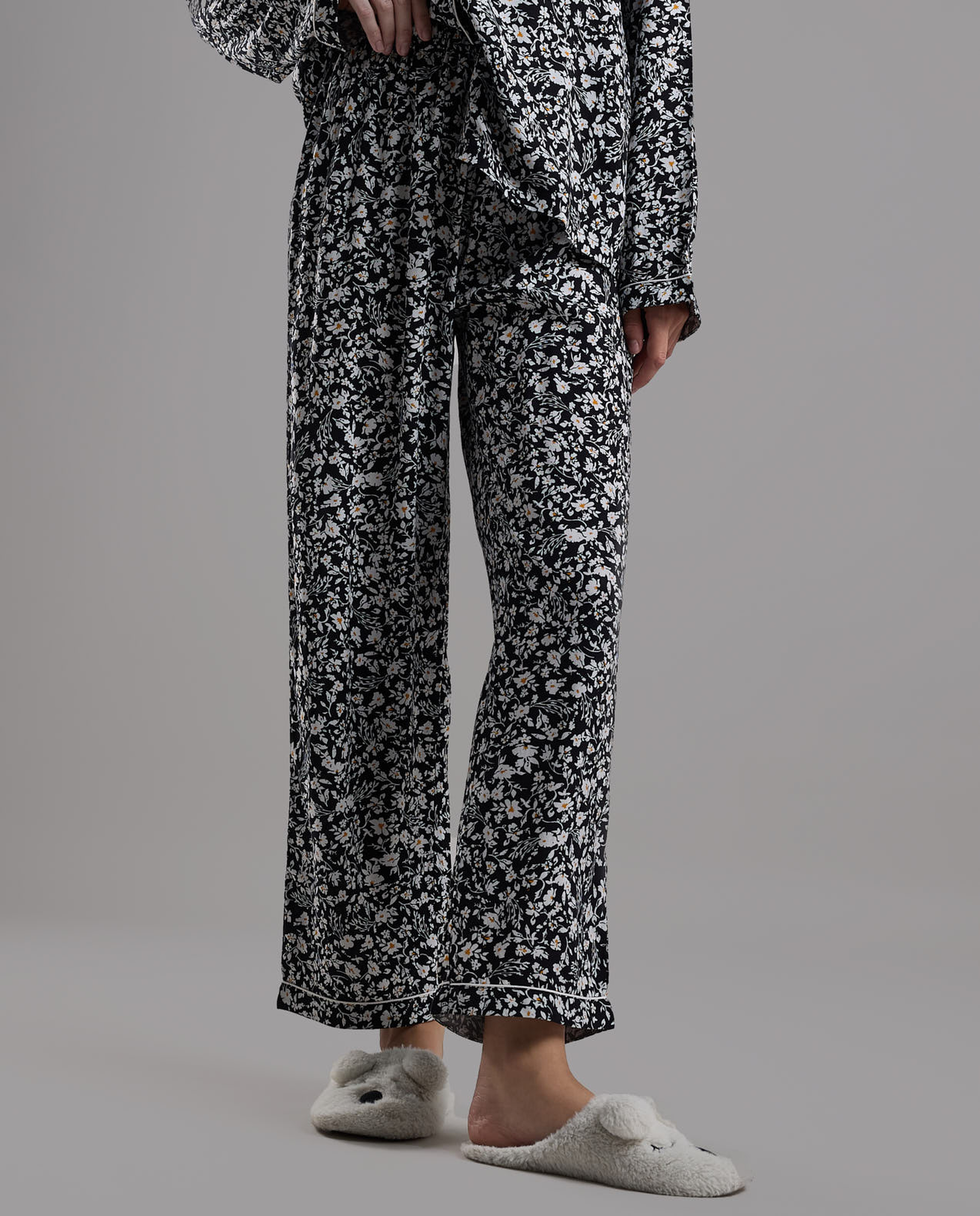 Printed Long Sleeves Pyjama Set