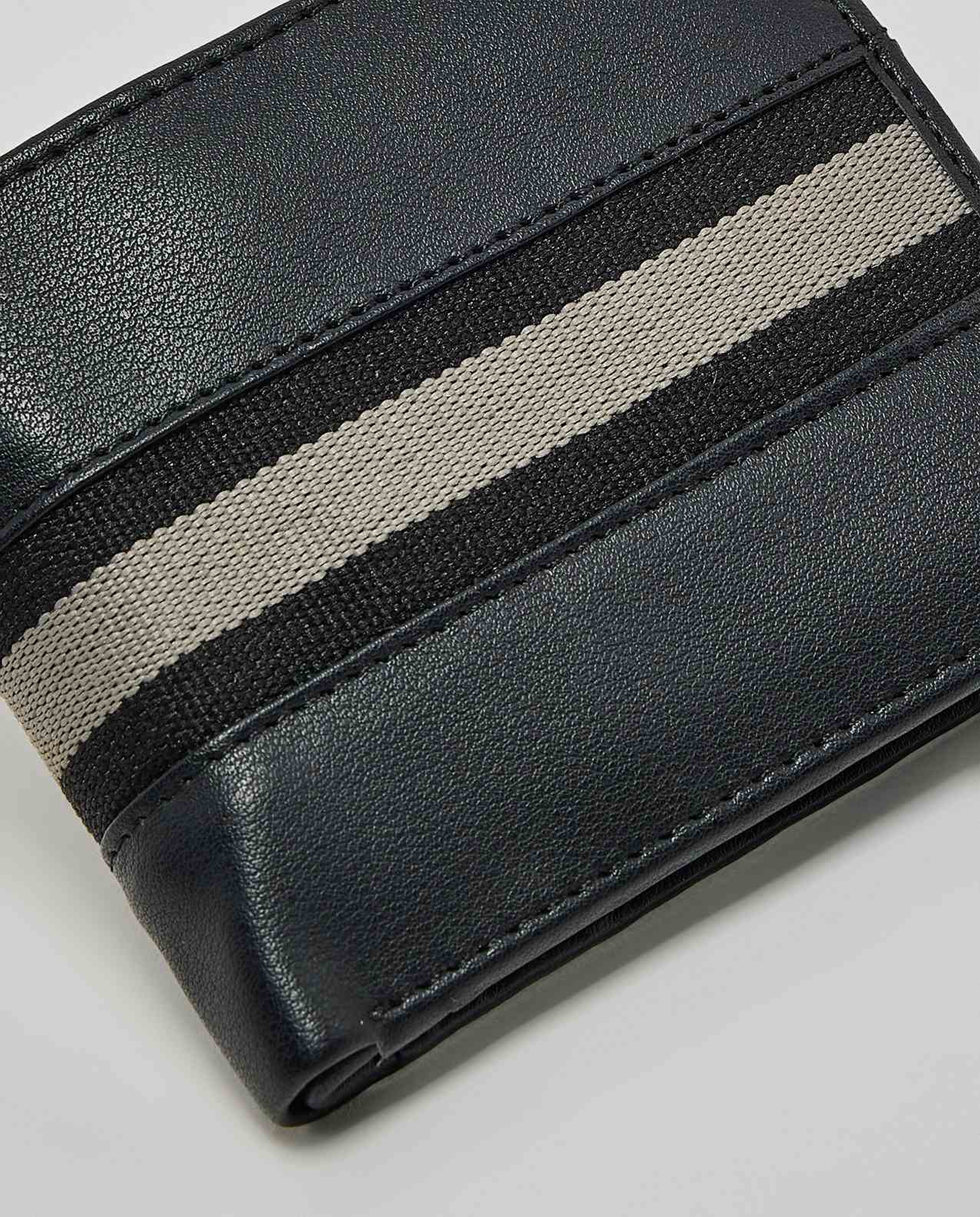 Contrast Detail Bi-Fold Wallet