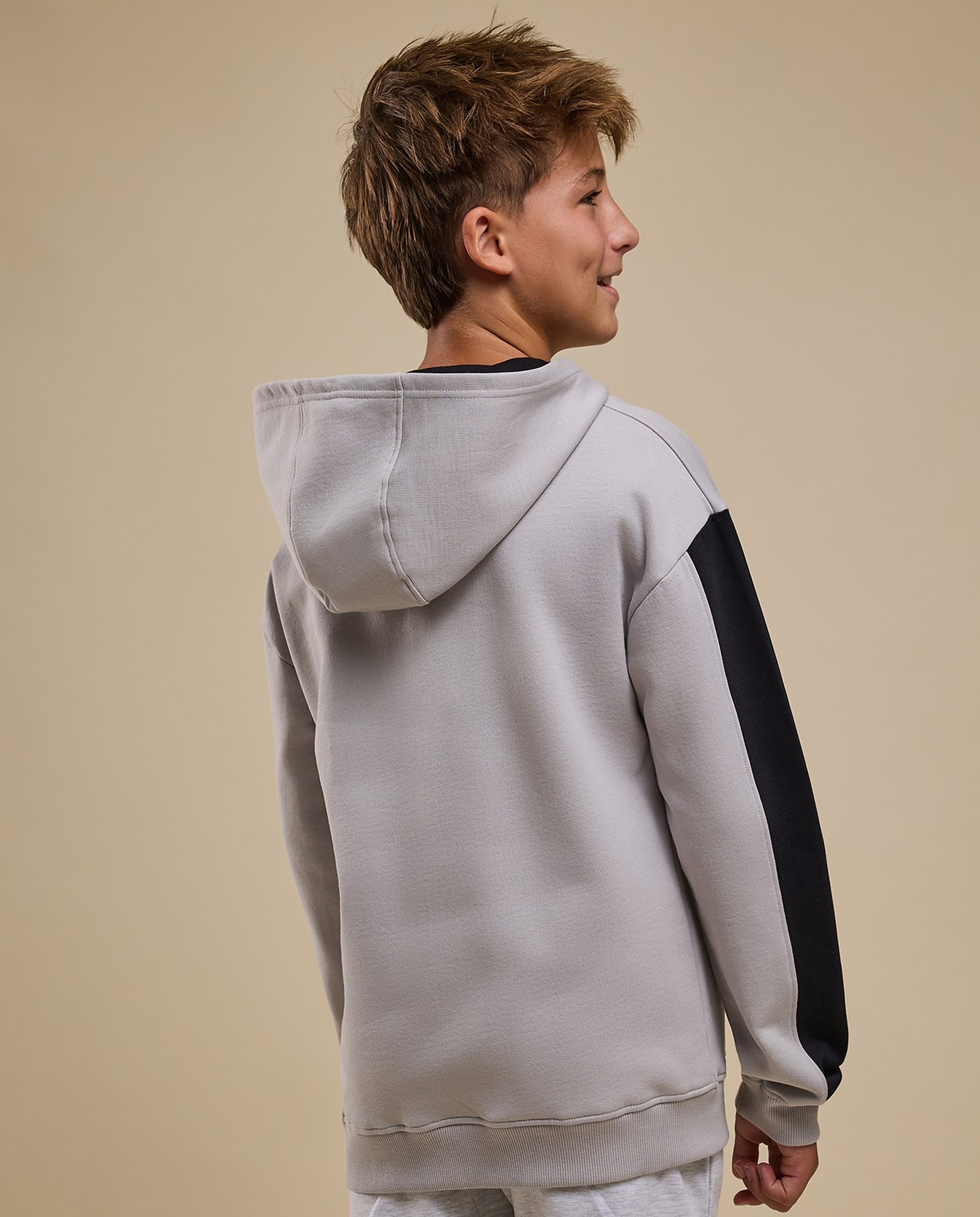 Color Block Hoodie with Long Sleeves