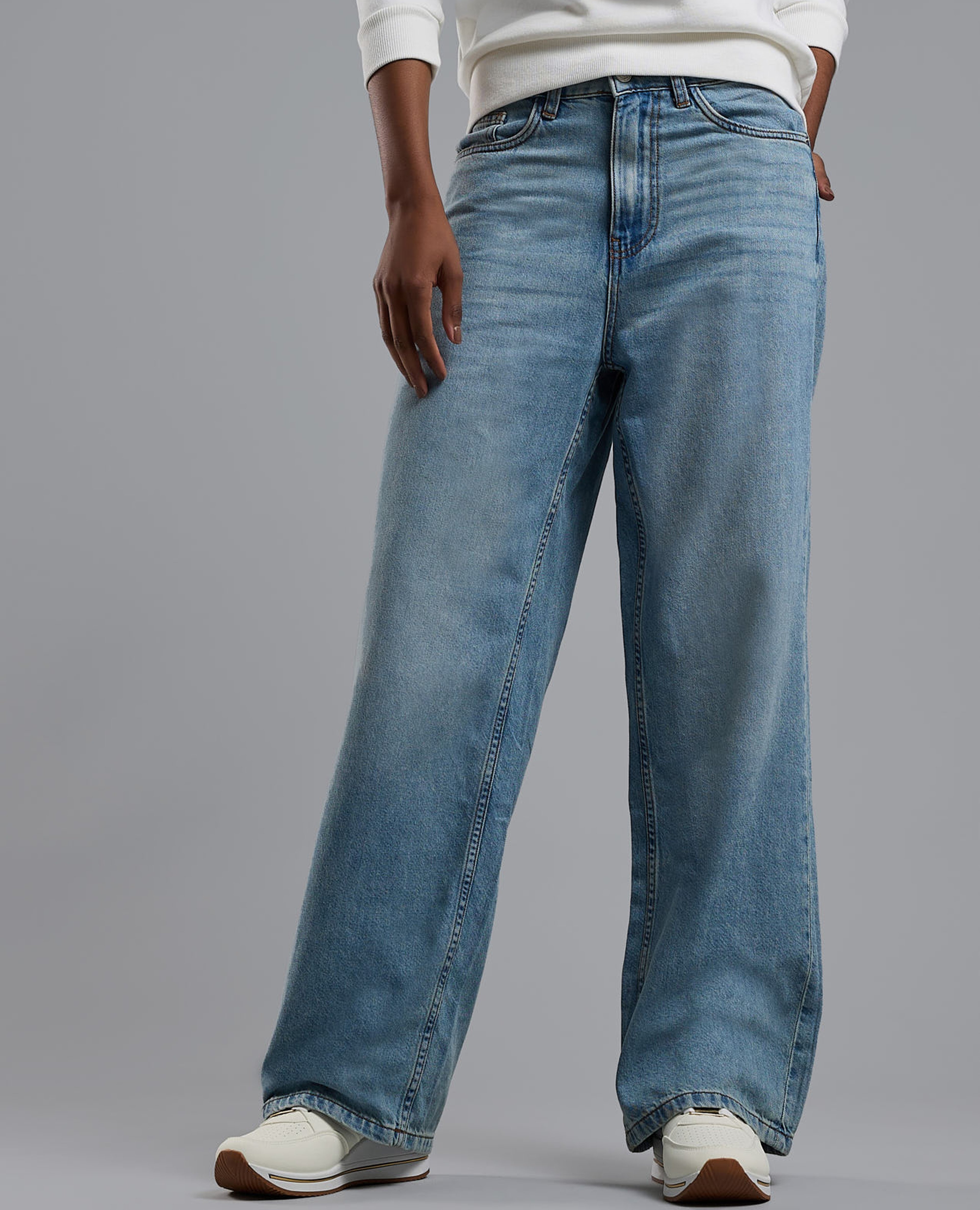 Faded Baggy Jeans with Button Closure