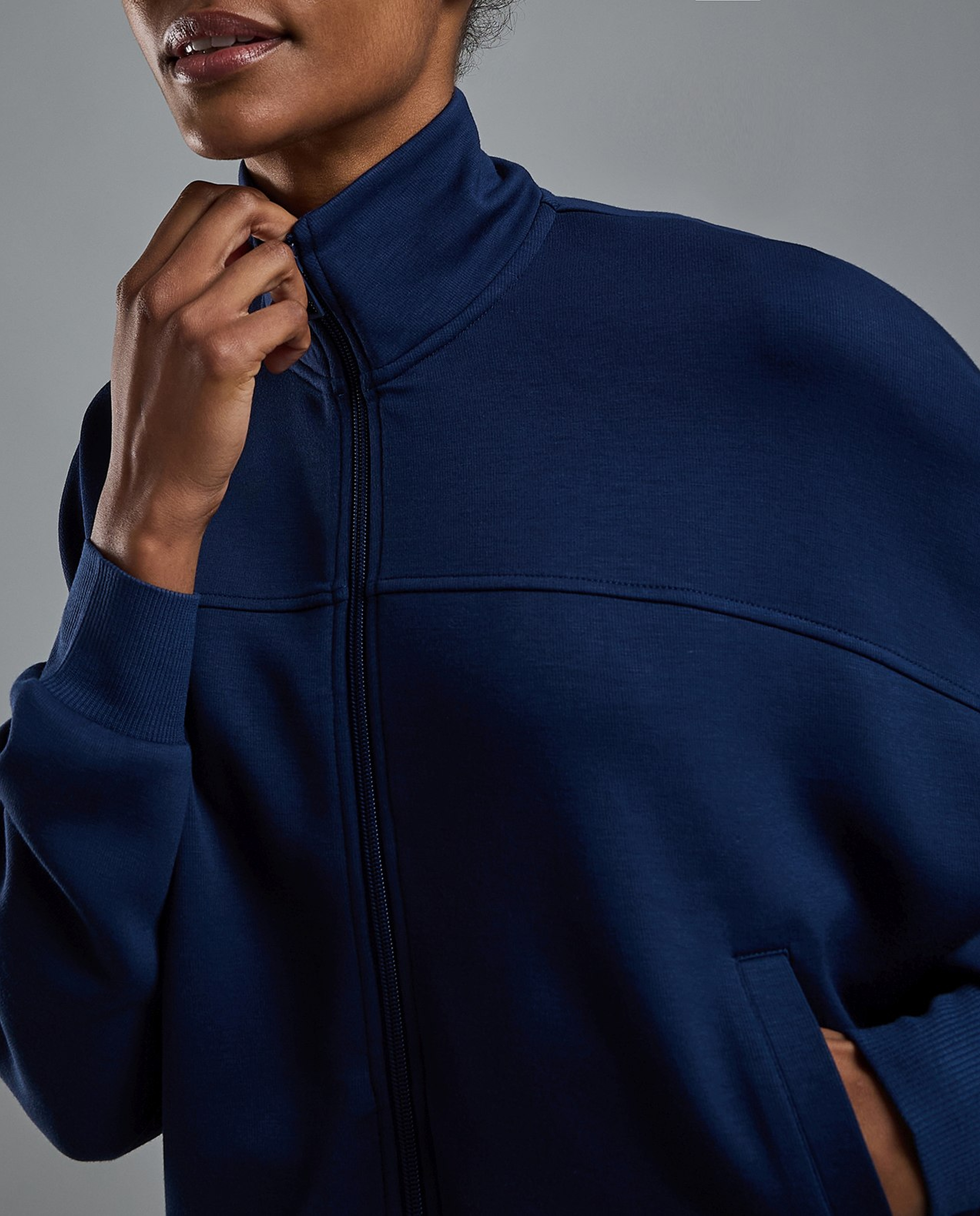 Solid Active Jacket with Zipper Closure