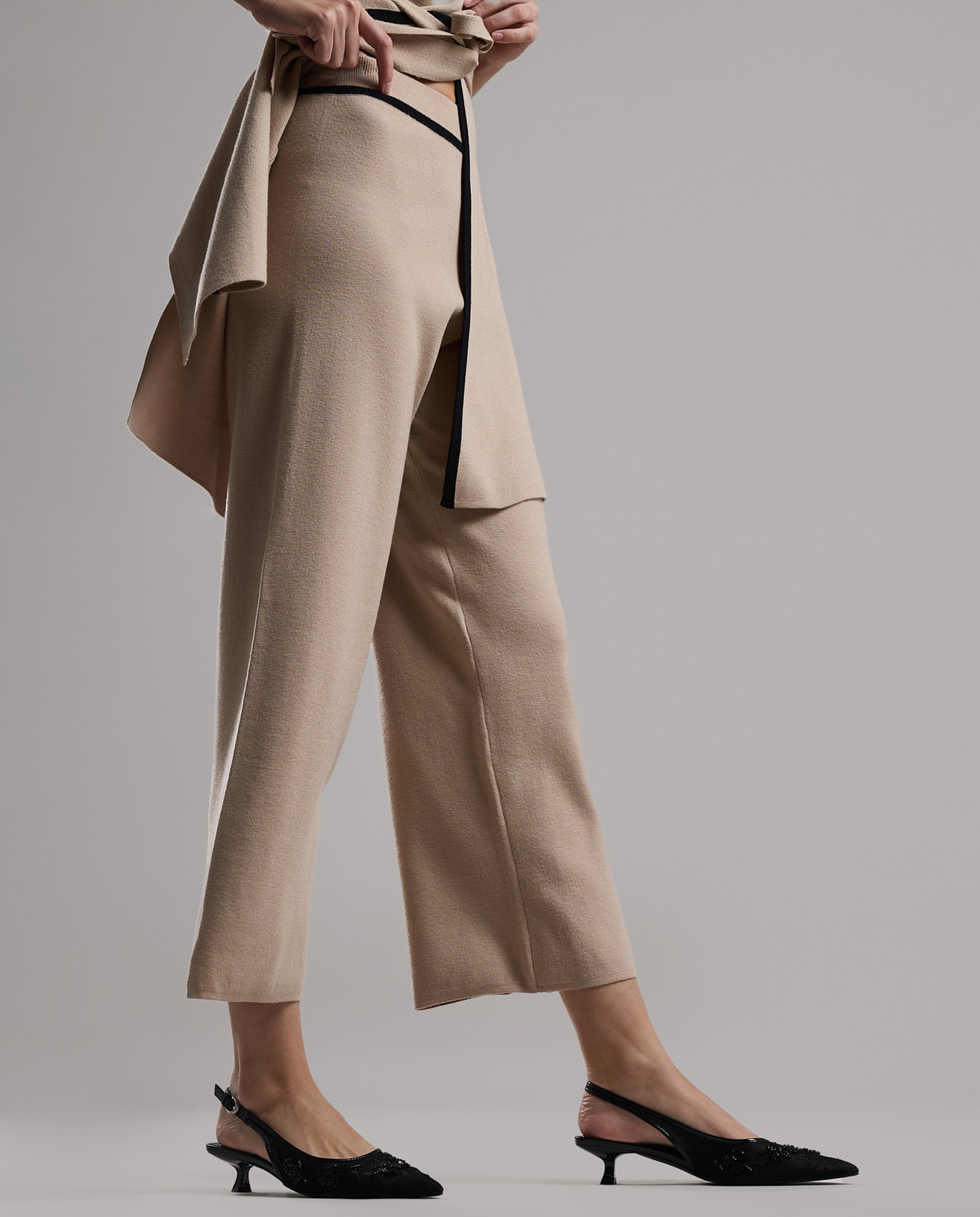 Textured Wide Leg Pants with Elastic Waist