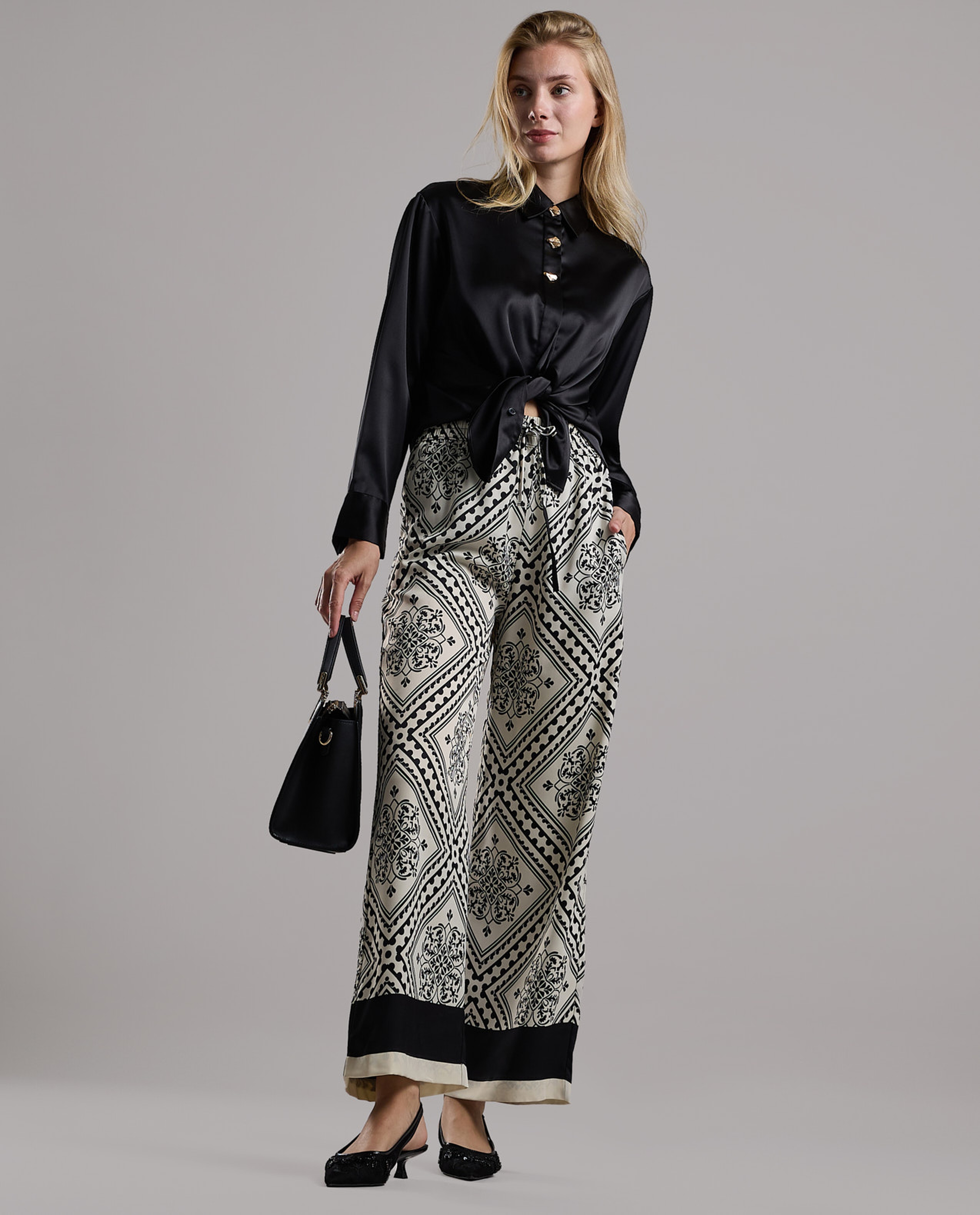 Solid Shirt with Classic Collar and Long Sleeves