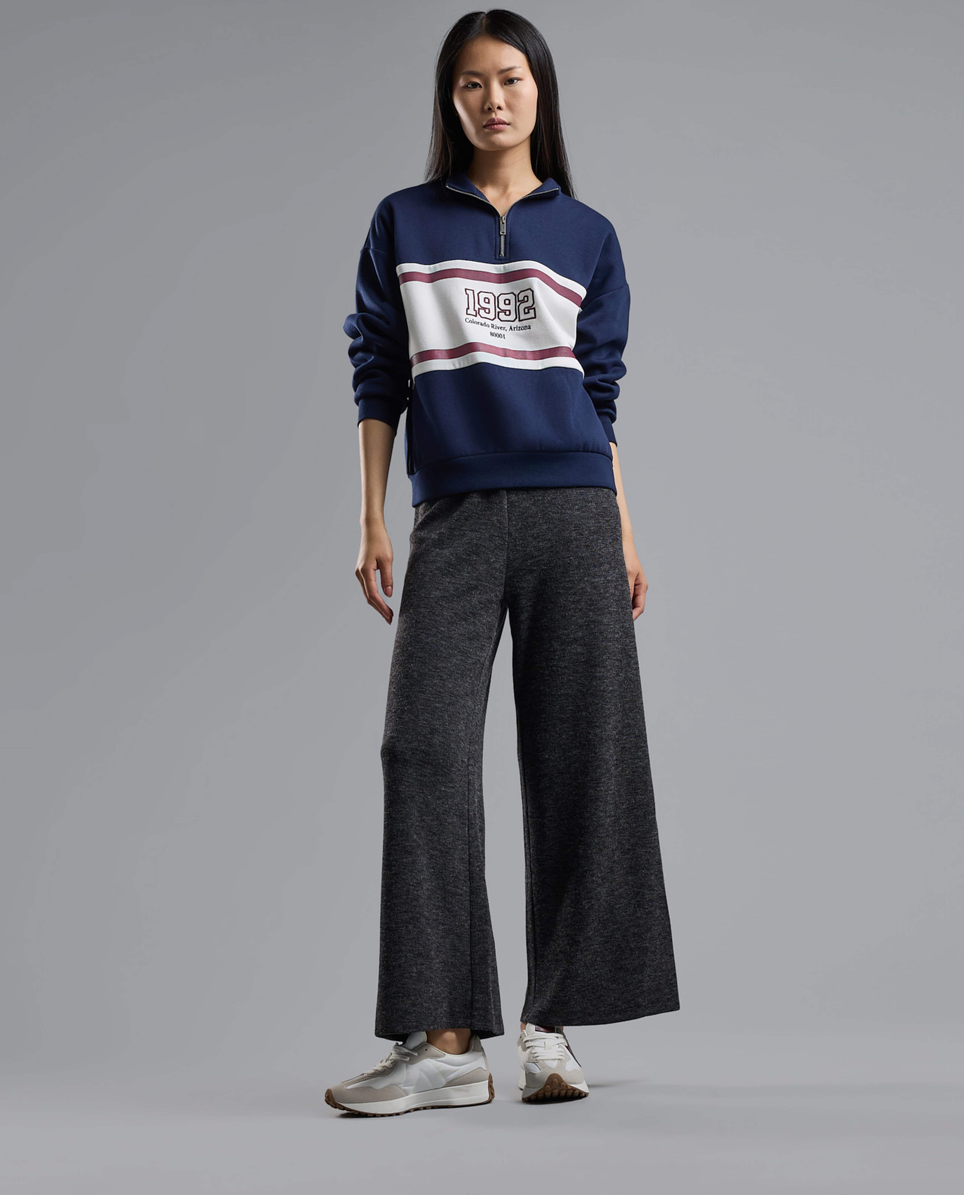 Color Block Oversized Sweatshirt with Long Sleeves