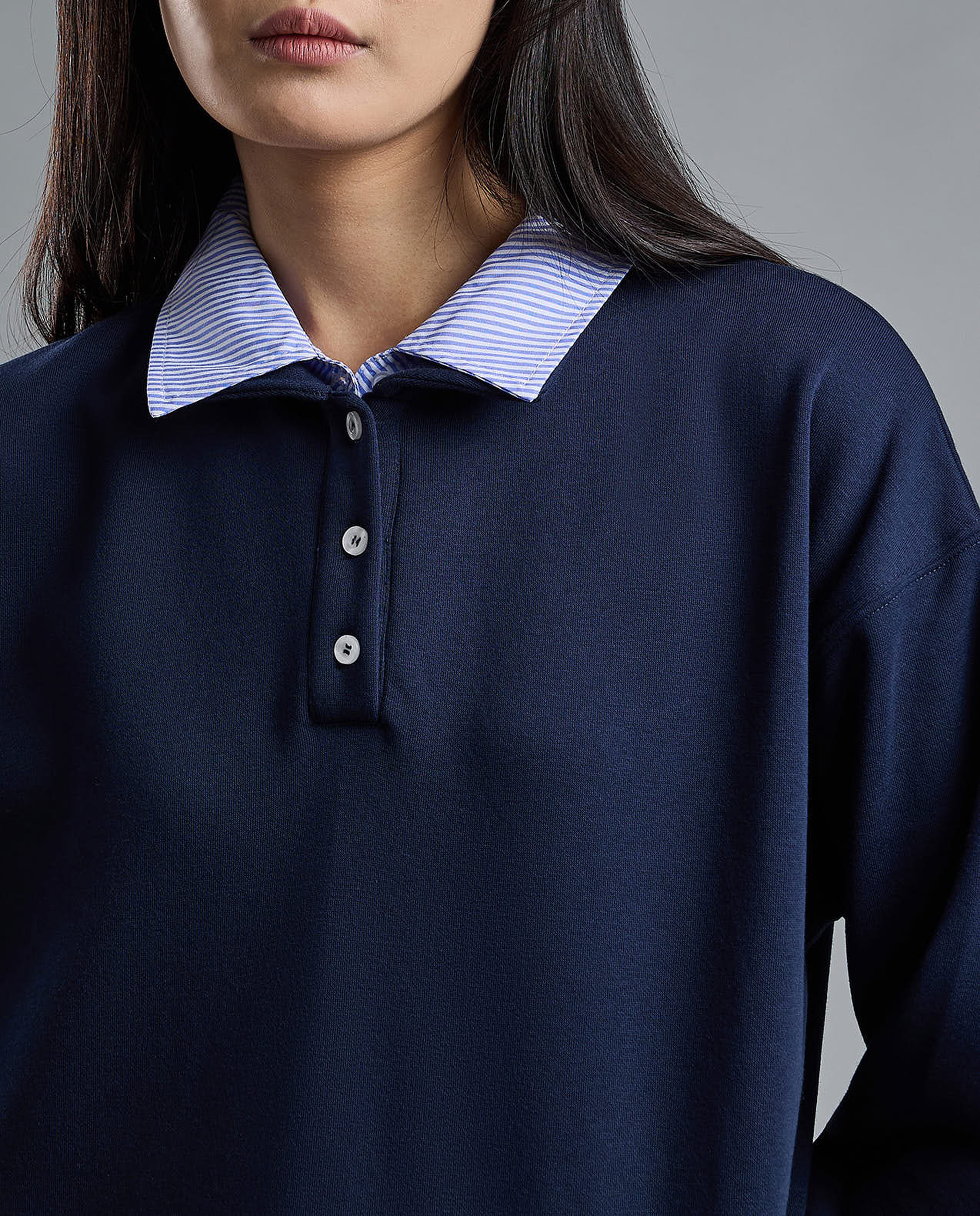 Color Block Collared Sweatshirt with Long Sleeves