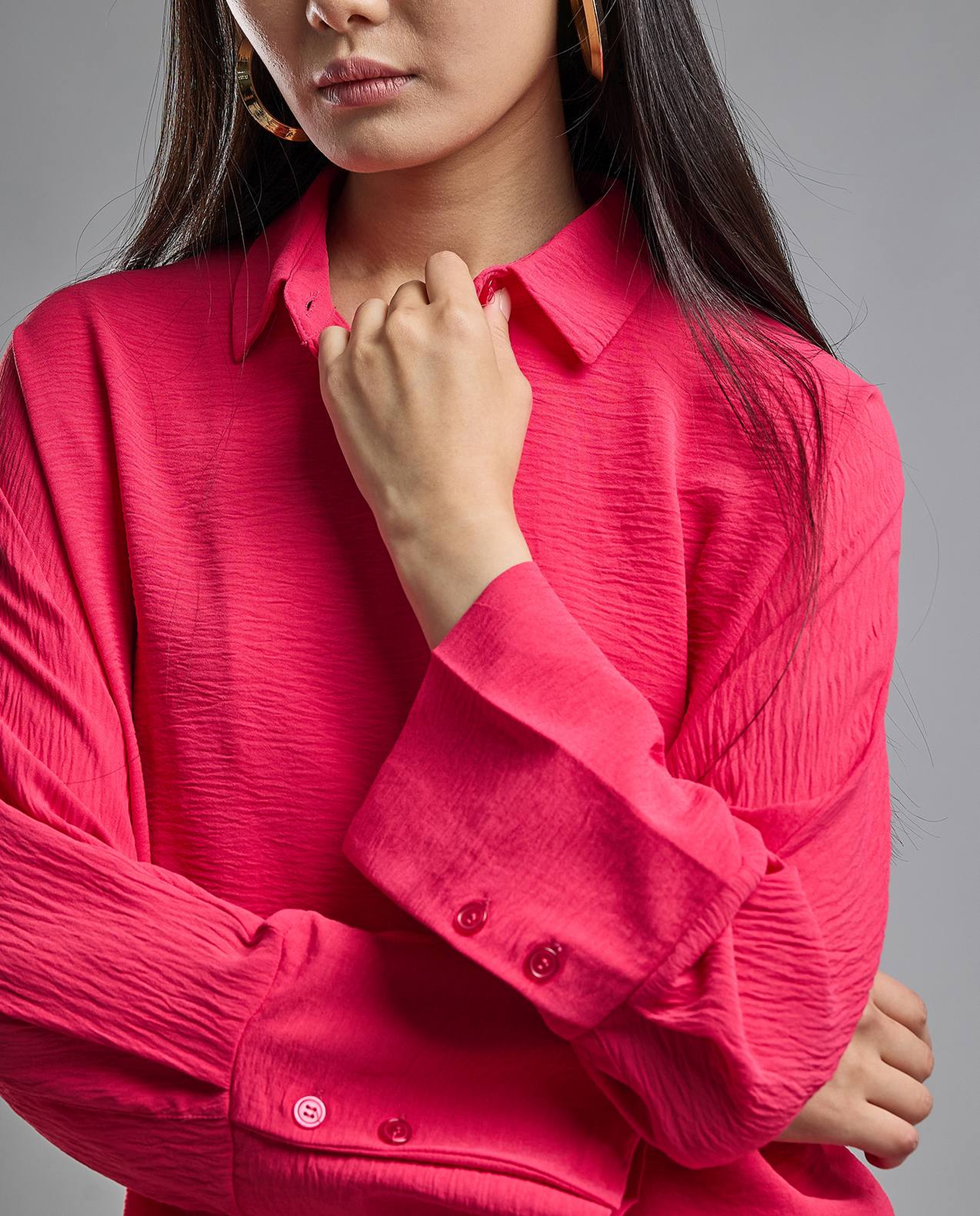 Crinkled Shirt with Classic Collar and Long Sleeves