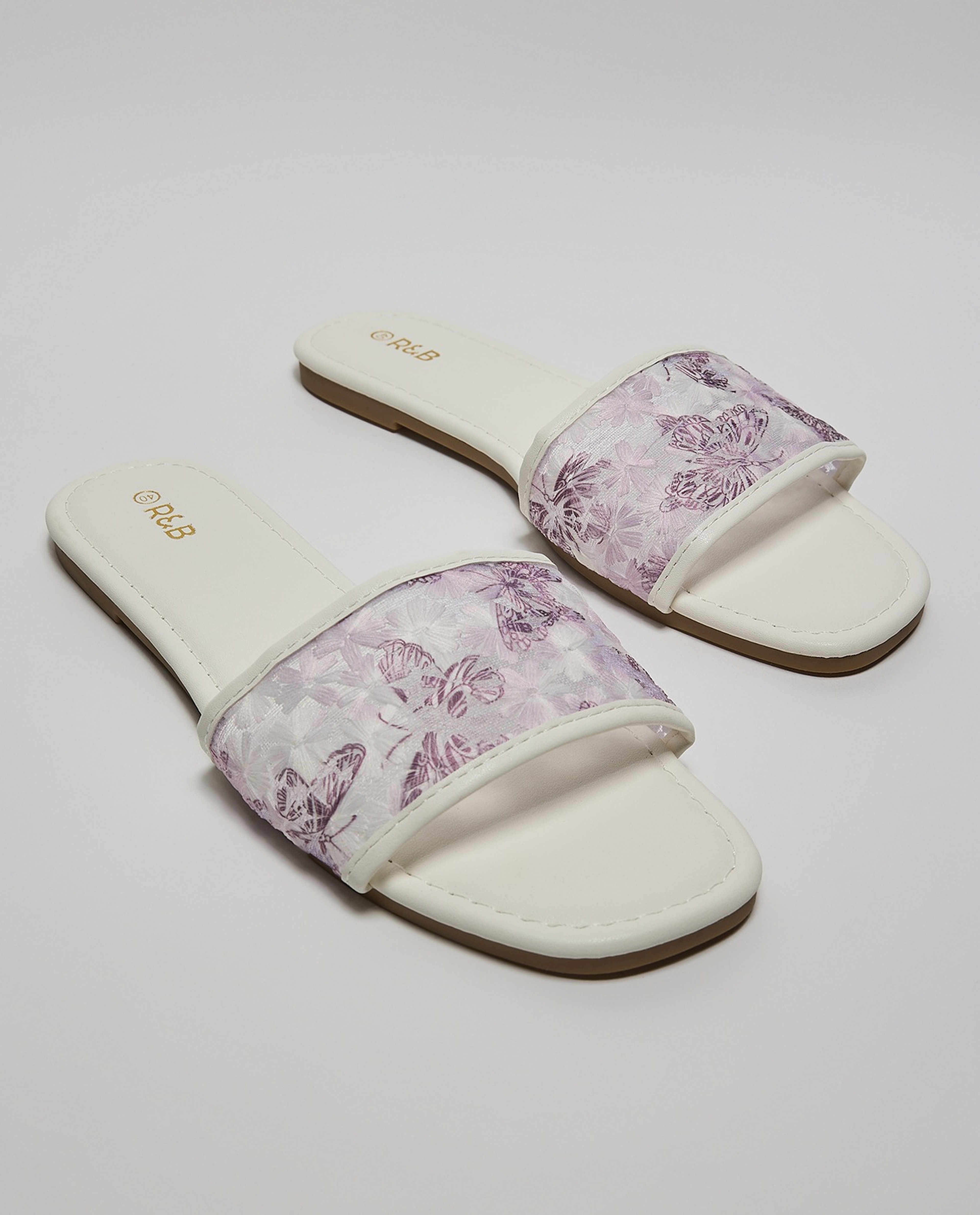 Embroidered Flat Sandals