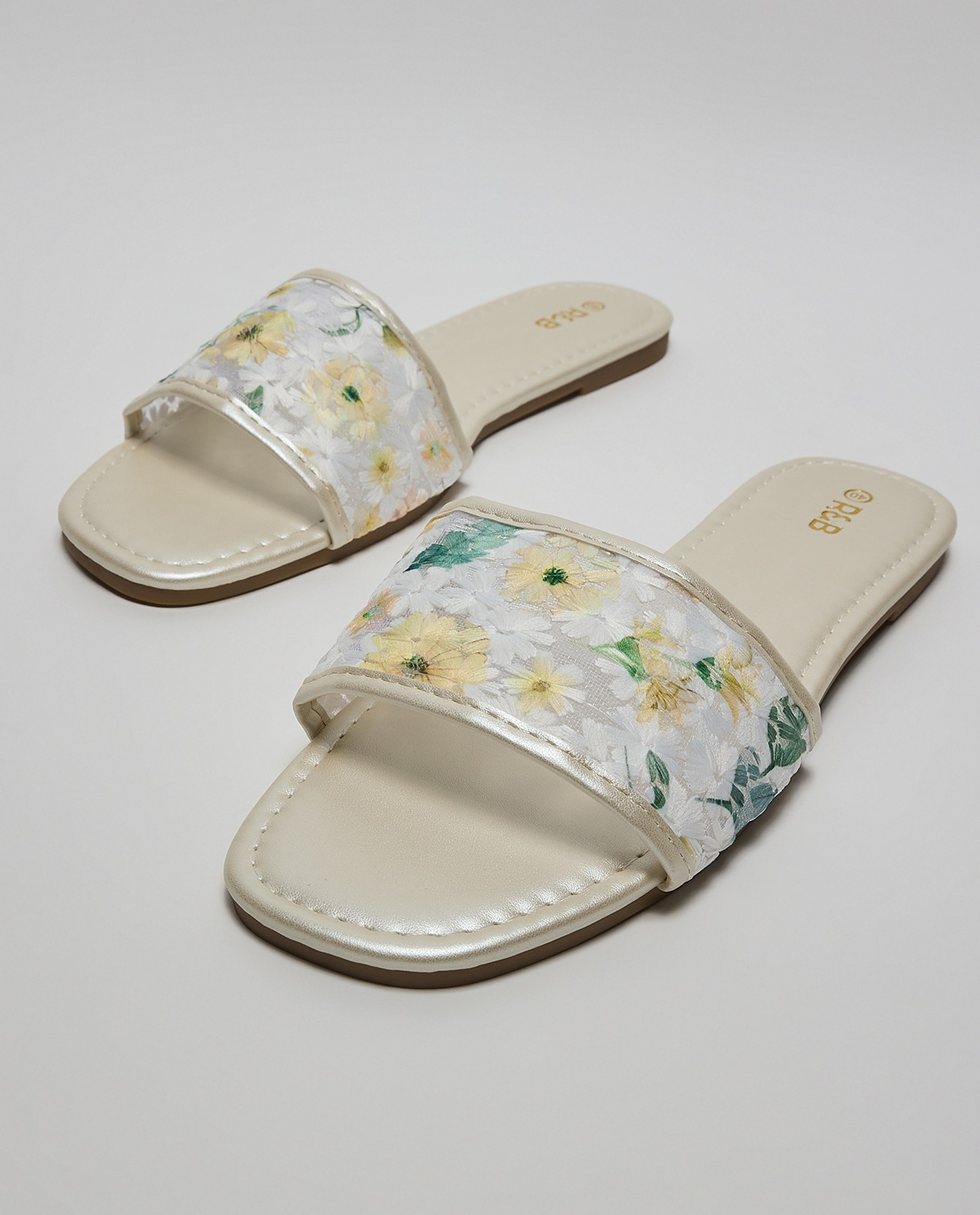 Embroidered Flat Sandals