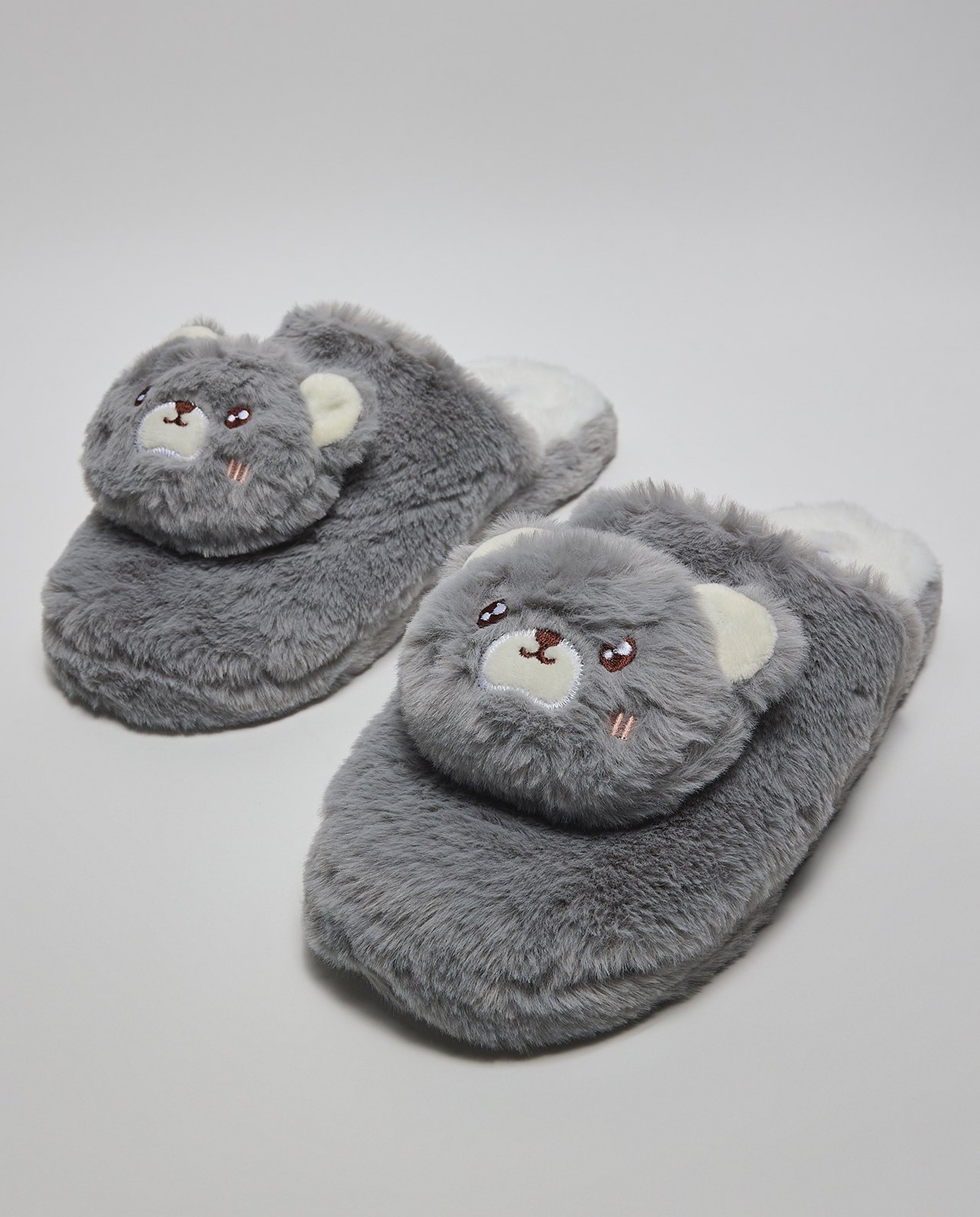 Appliqued Bedroom Slippers