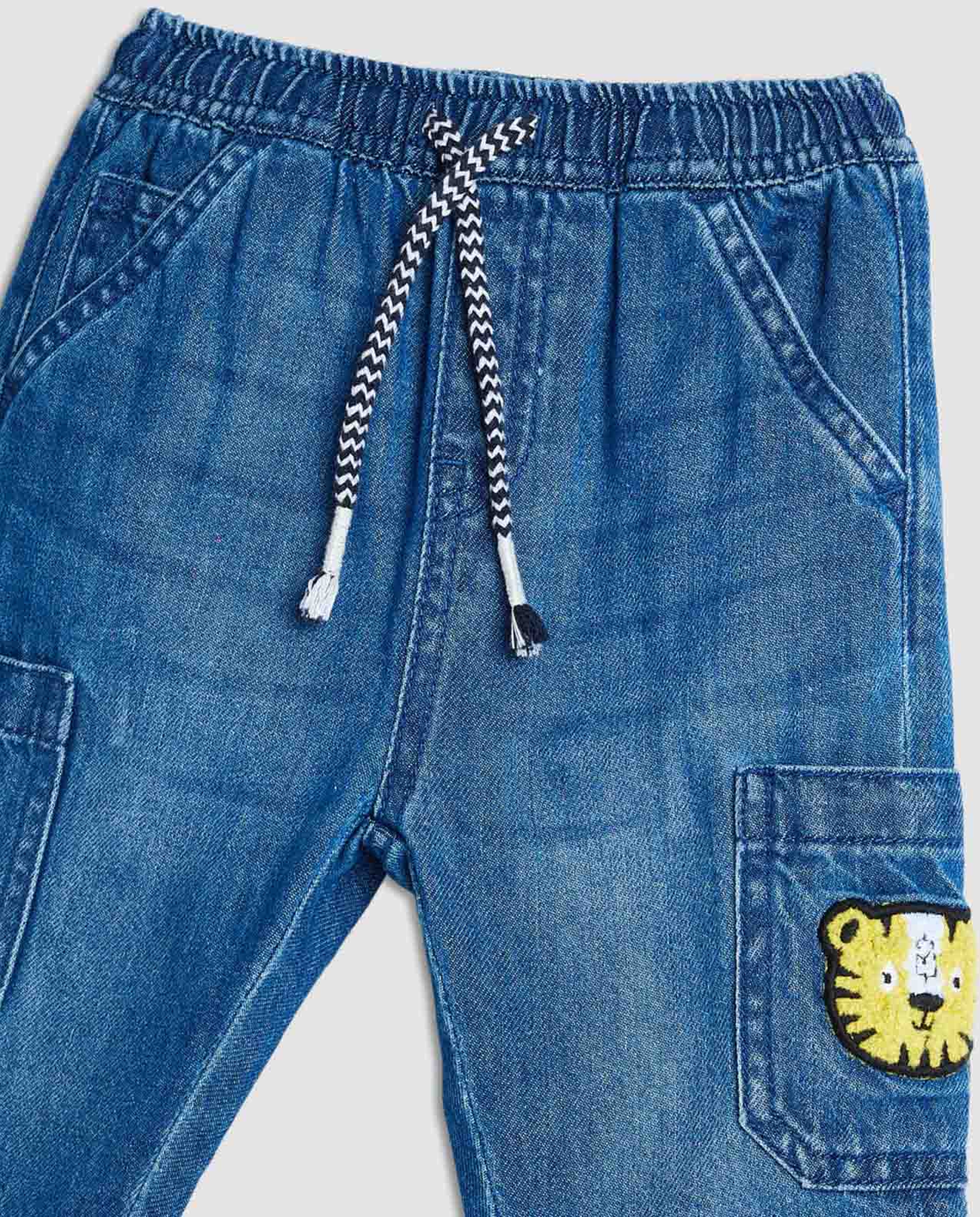 Appliqued Straight Fit Jeans with Drawstring Waist