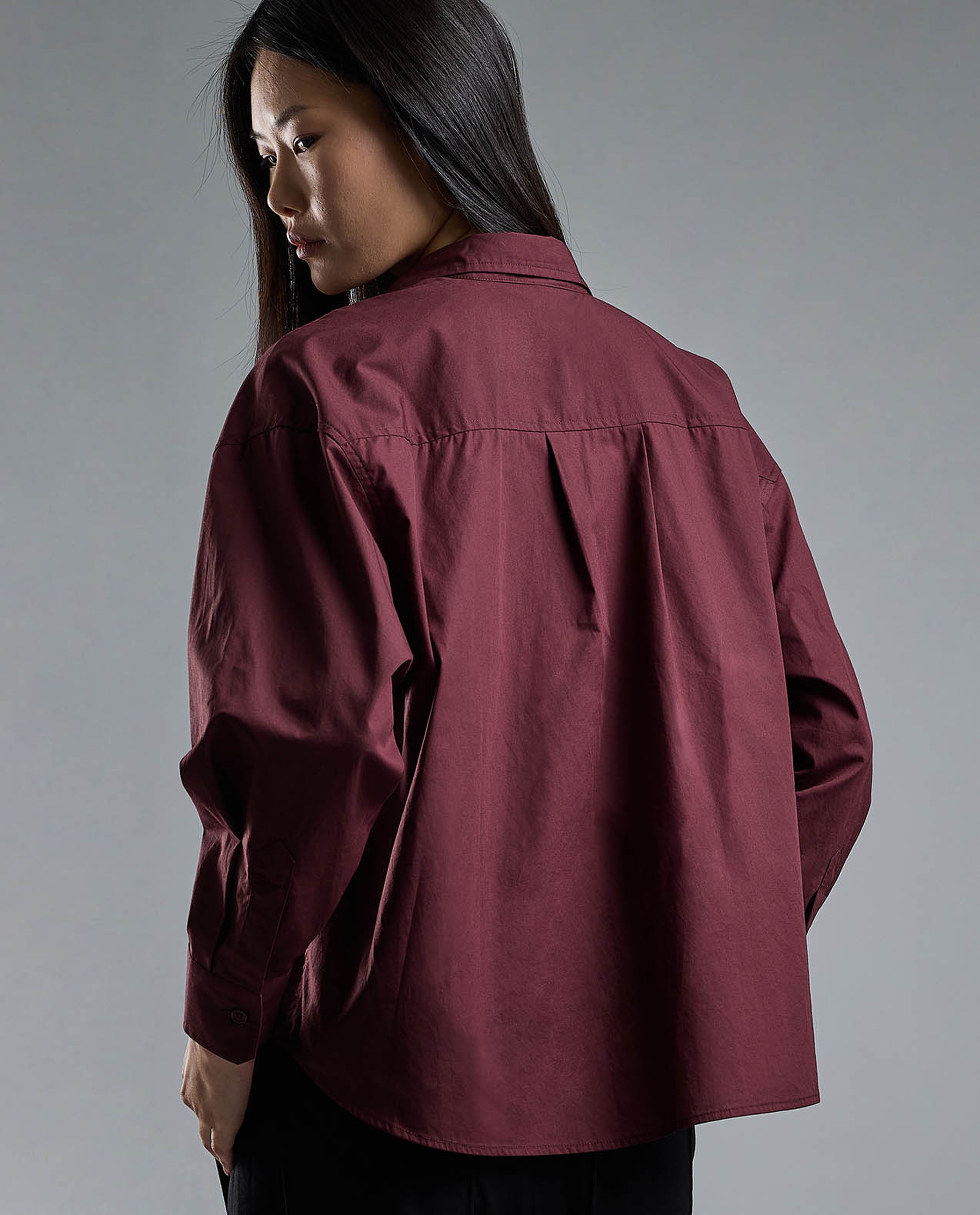 Solid Shirt with Classic Collar and Long Sleeves