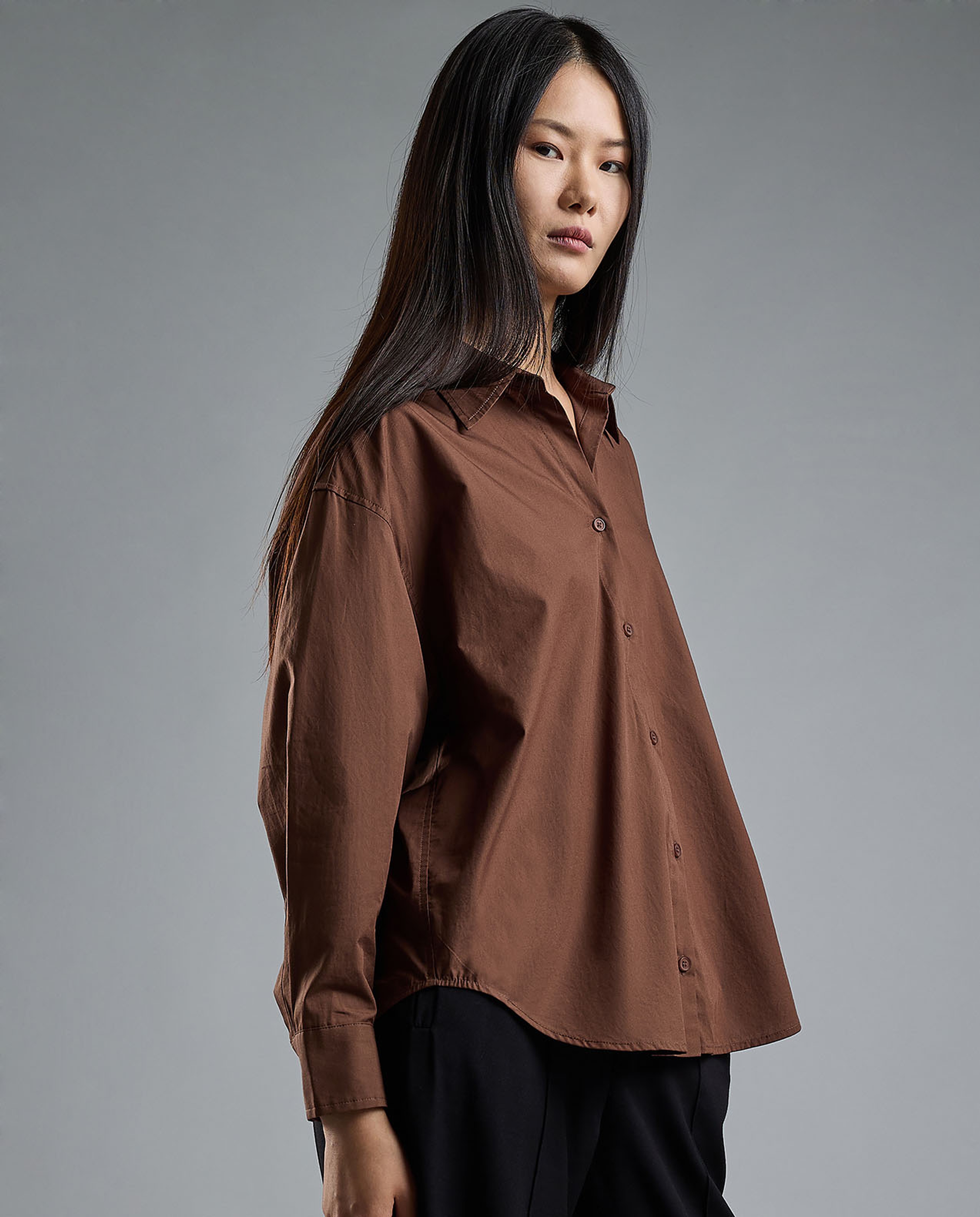 Solid Shirt with Classic Collar and Long Sleeves
