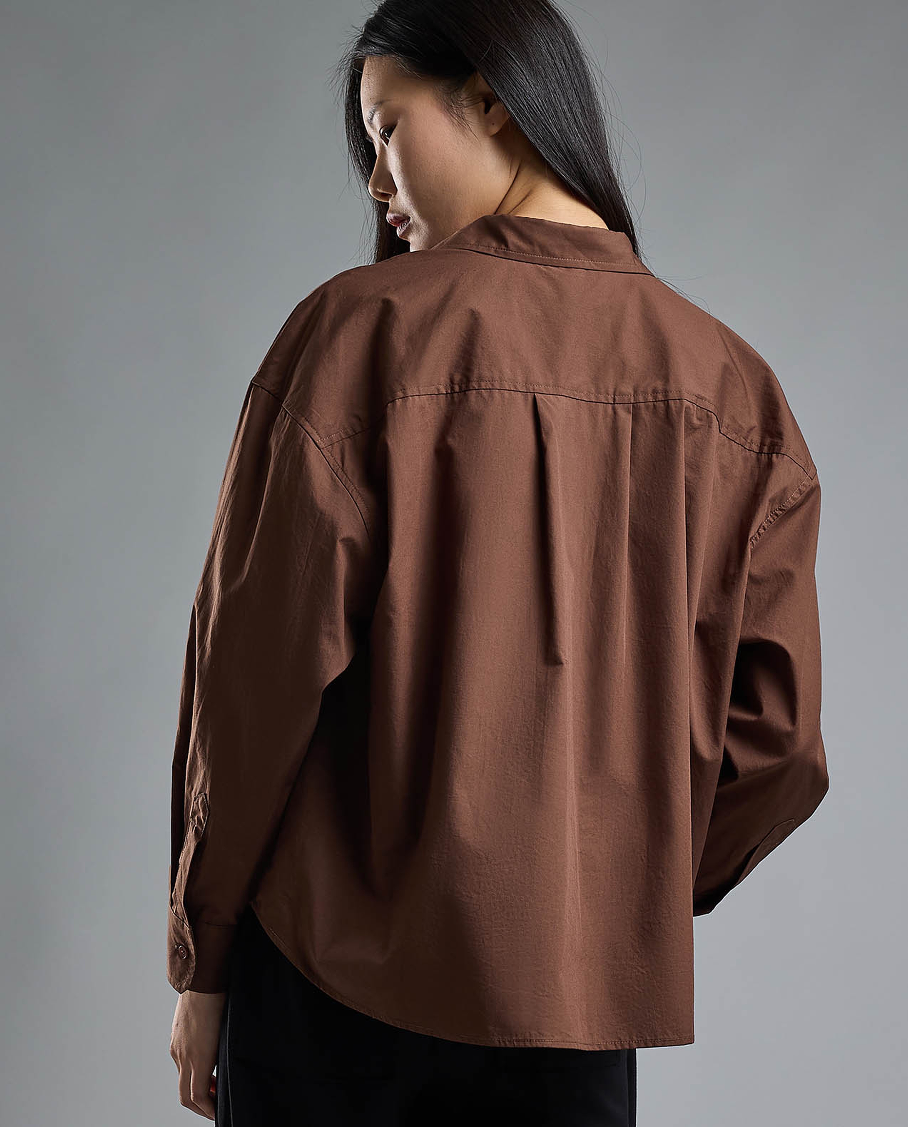 Solid Shirt with Classic Collar and Long Sleeves