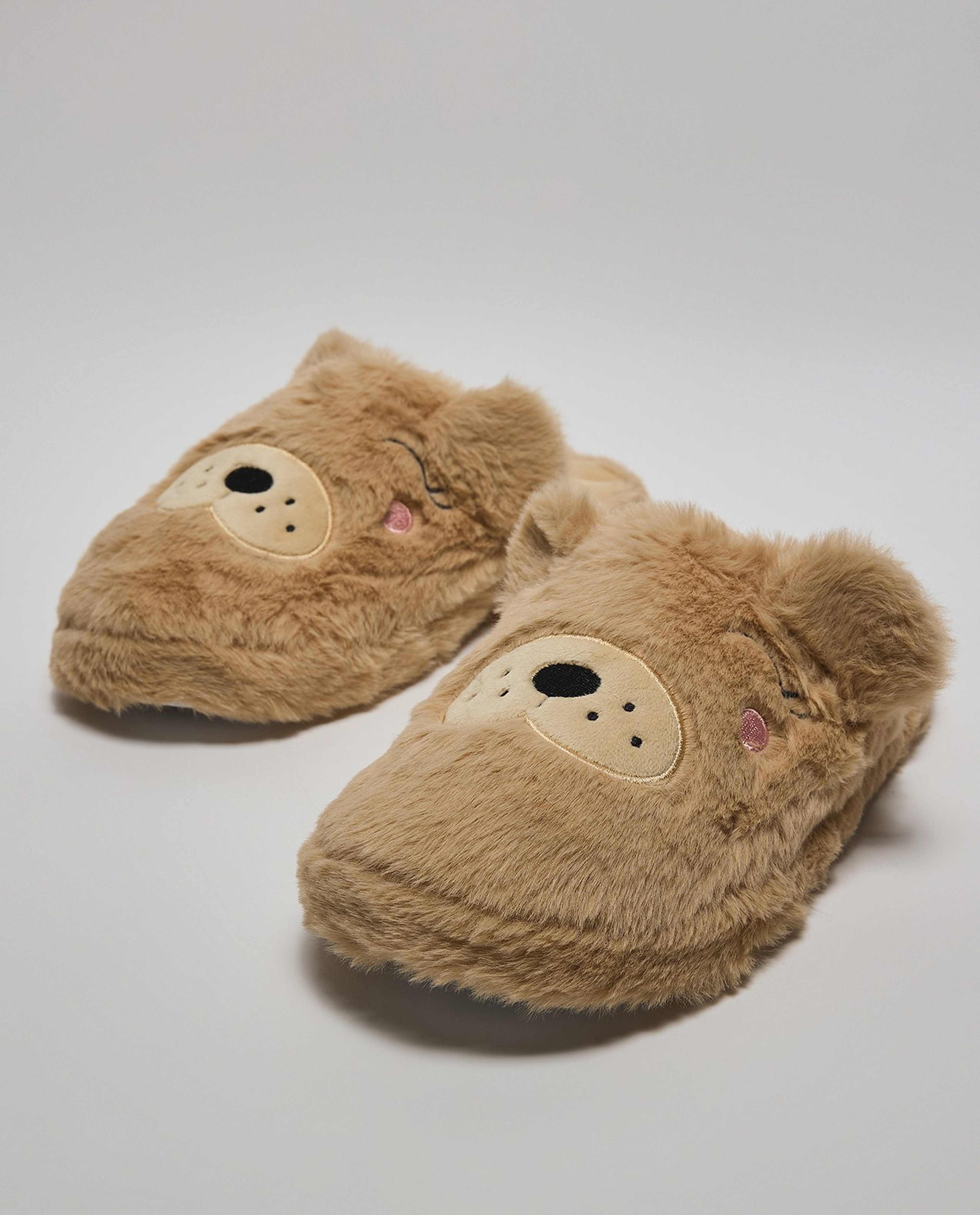 Appliqued Bedroom Slippers