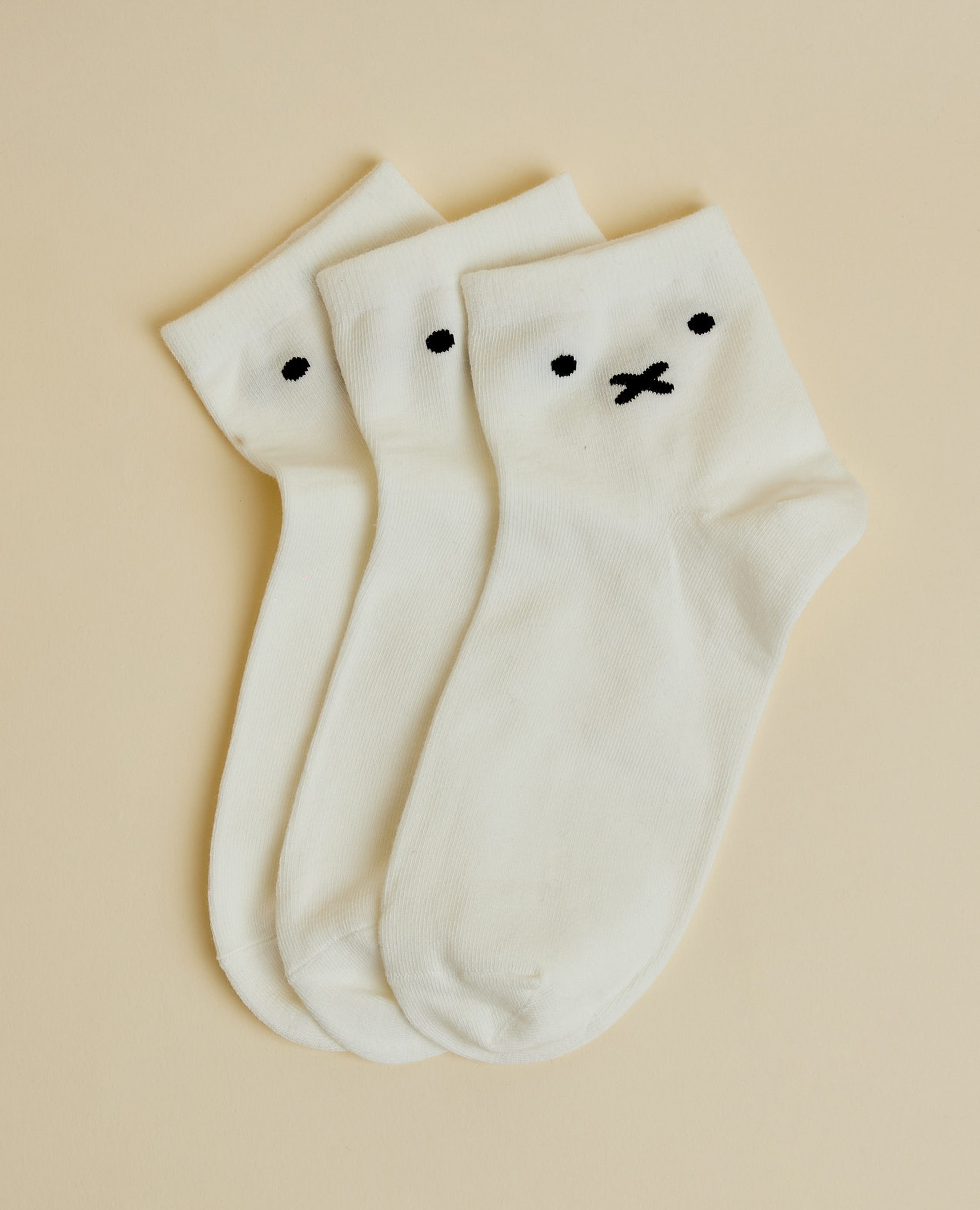 جوارب قصيرة - 3 أزواج