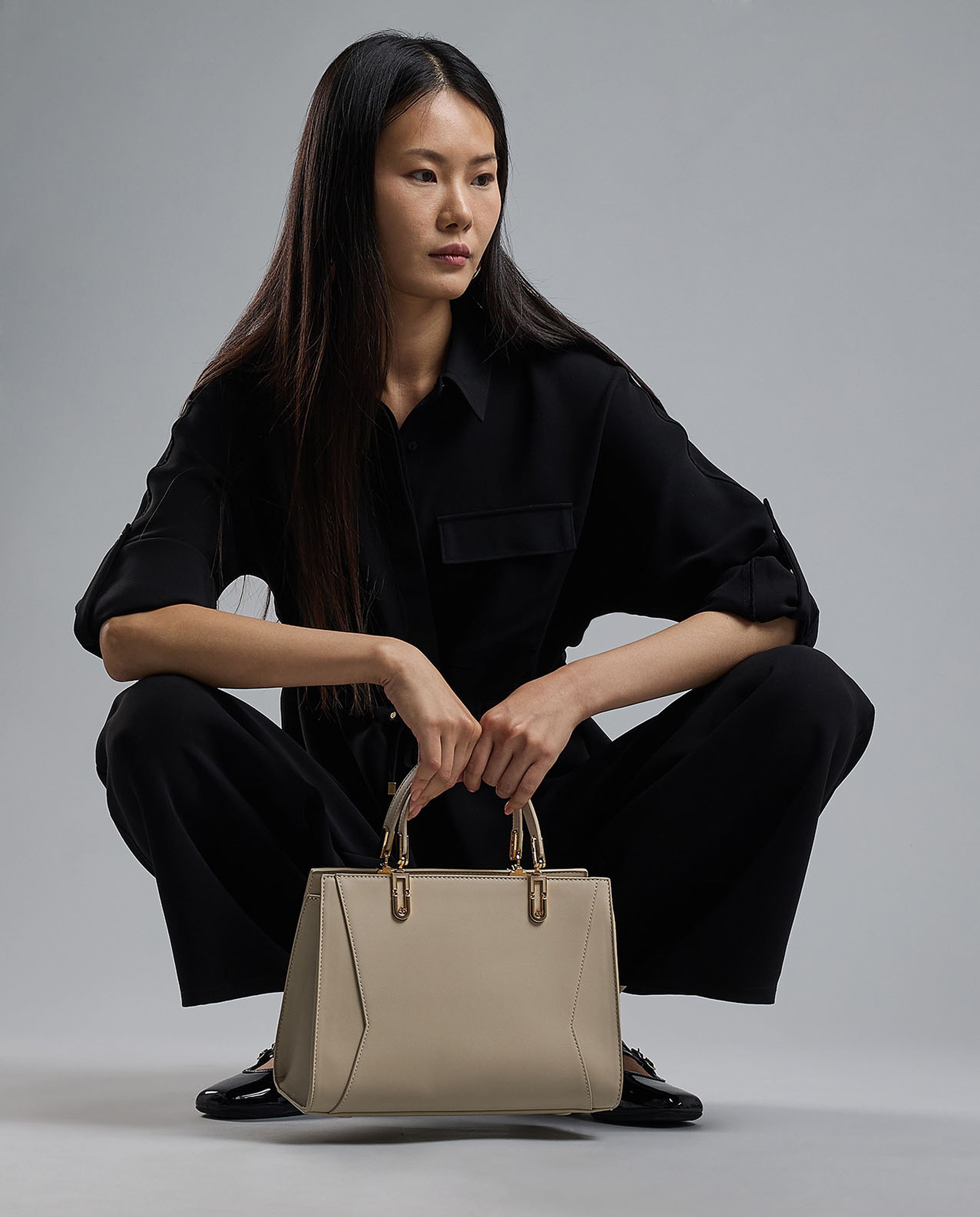 Solid Drawstring Shirt with Classic Collar and Long Sleeves