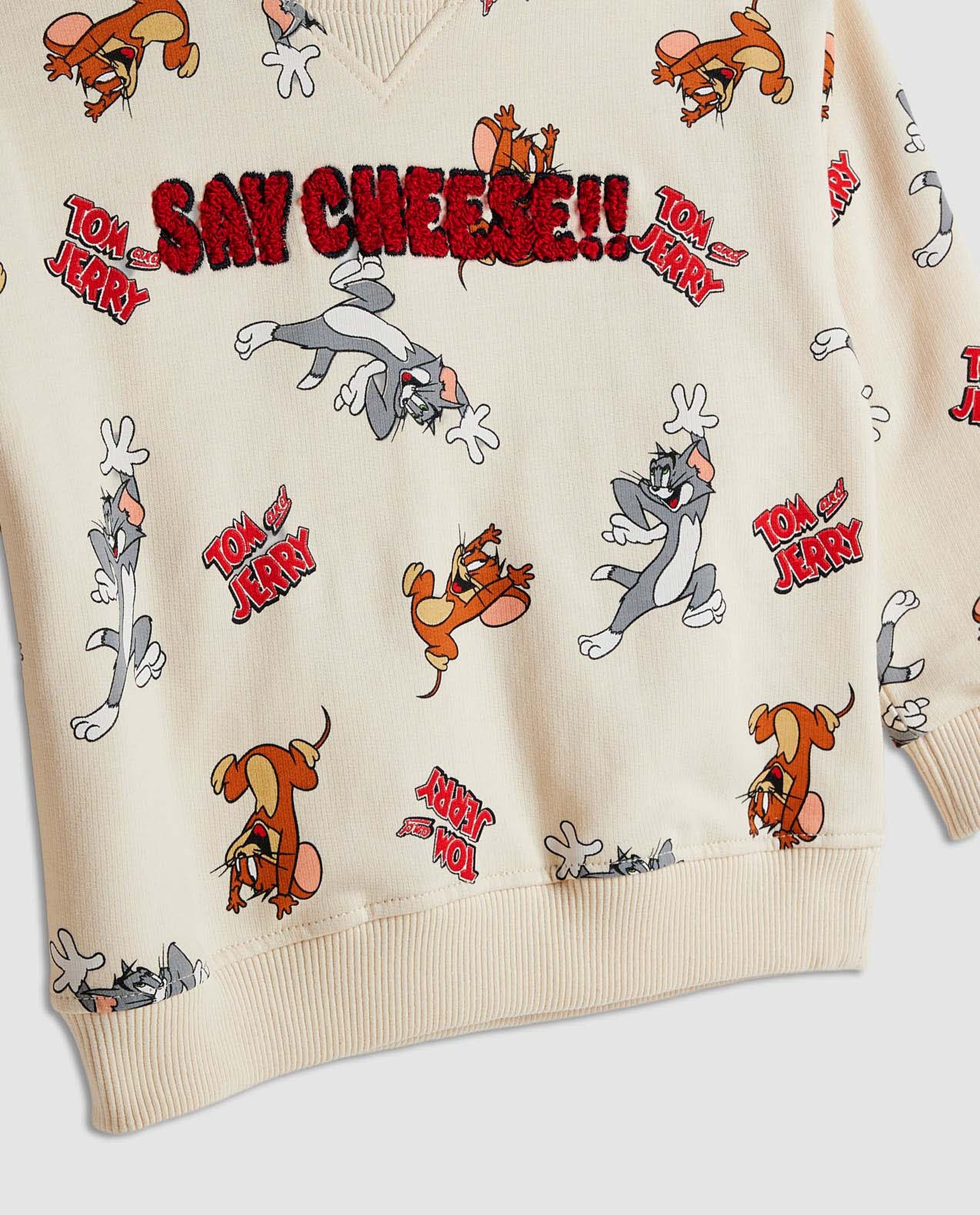 Tom & Jerry Sweatshirt with Crew Neck and Long Sleeves