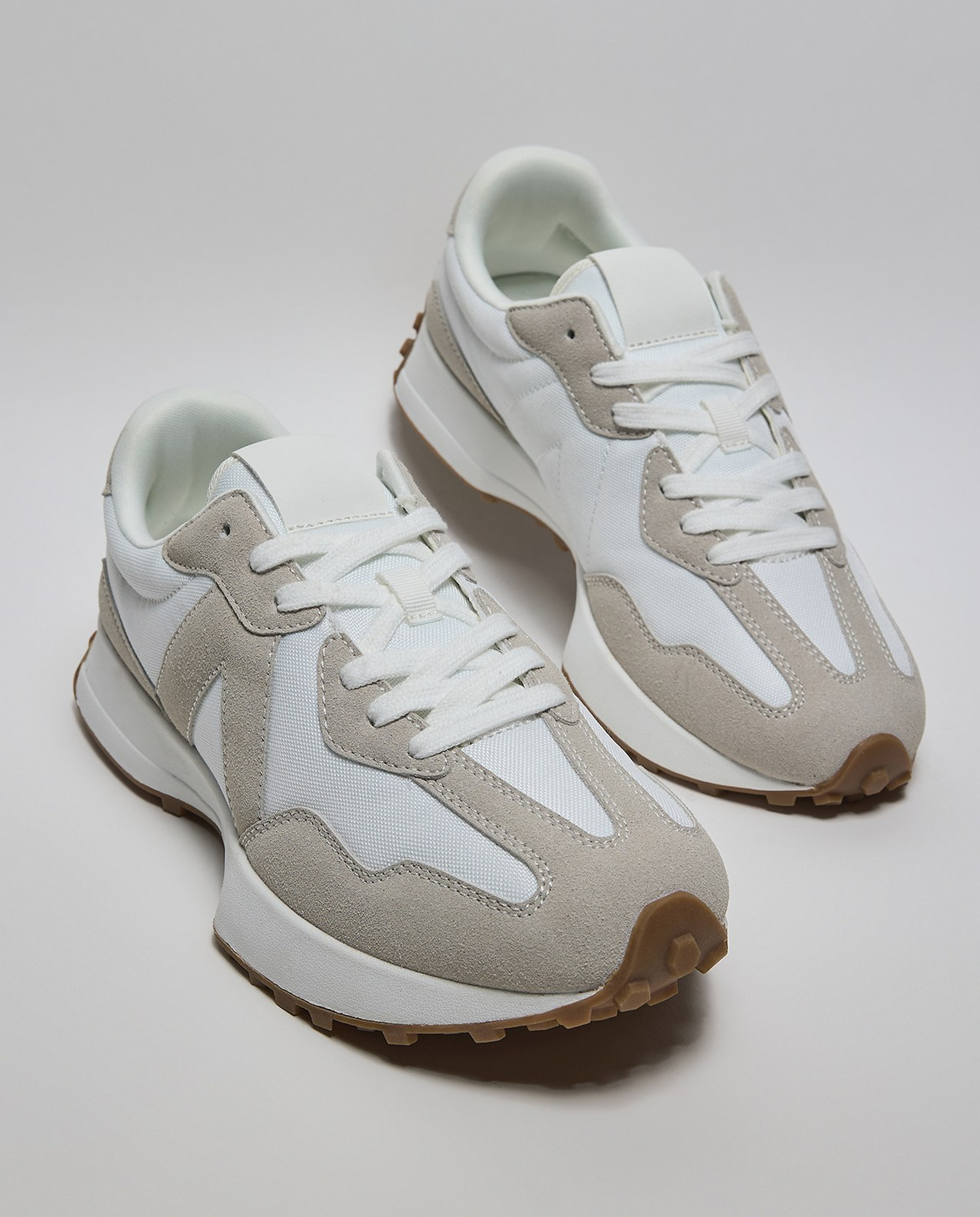 Color Block Lace Up Sneakers