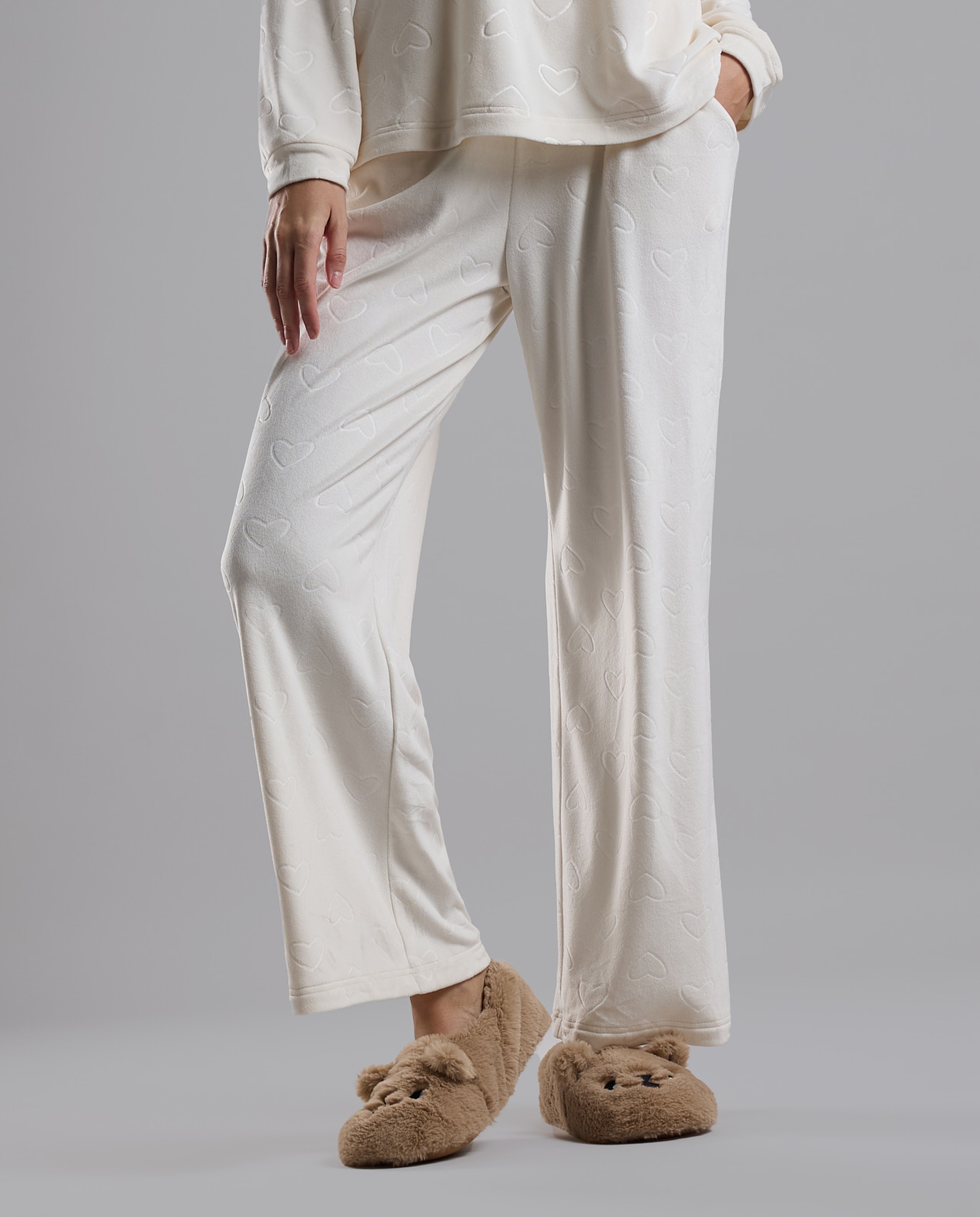 Self Patterned Long Sleeves Pyjama Set