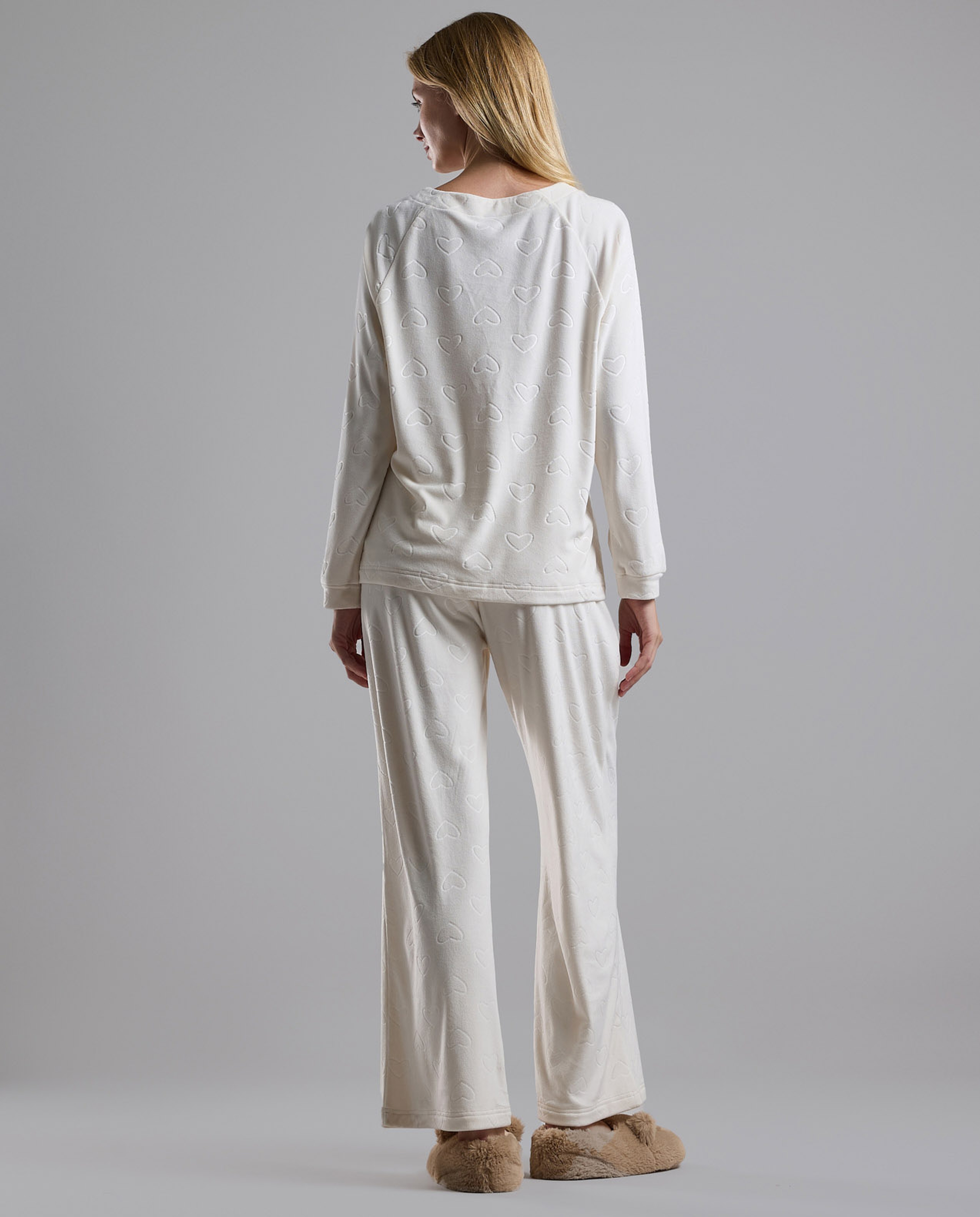 Self Patterned Long Sleeves Pyjama Set