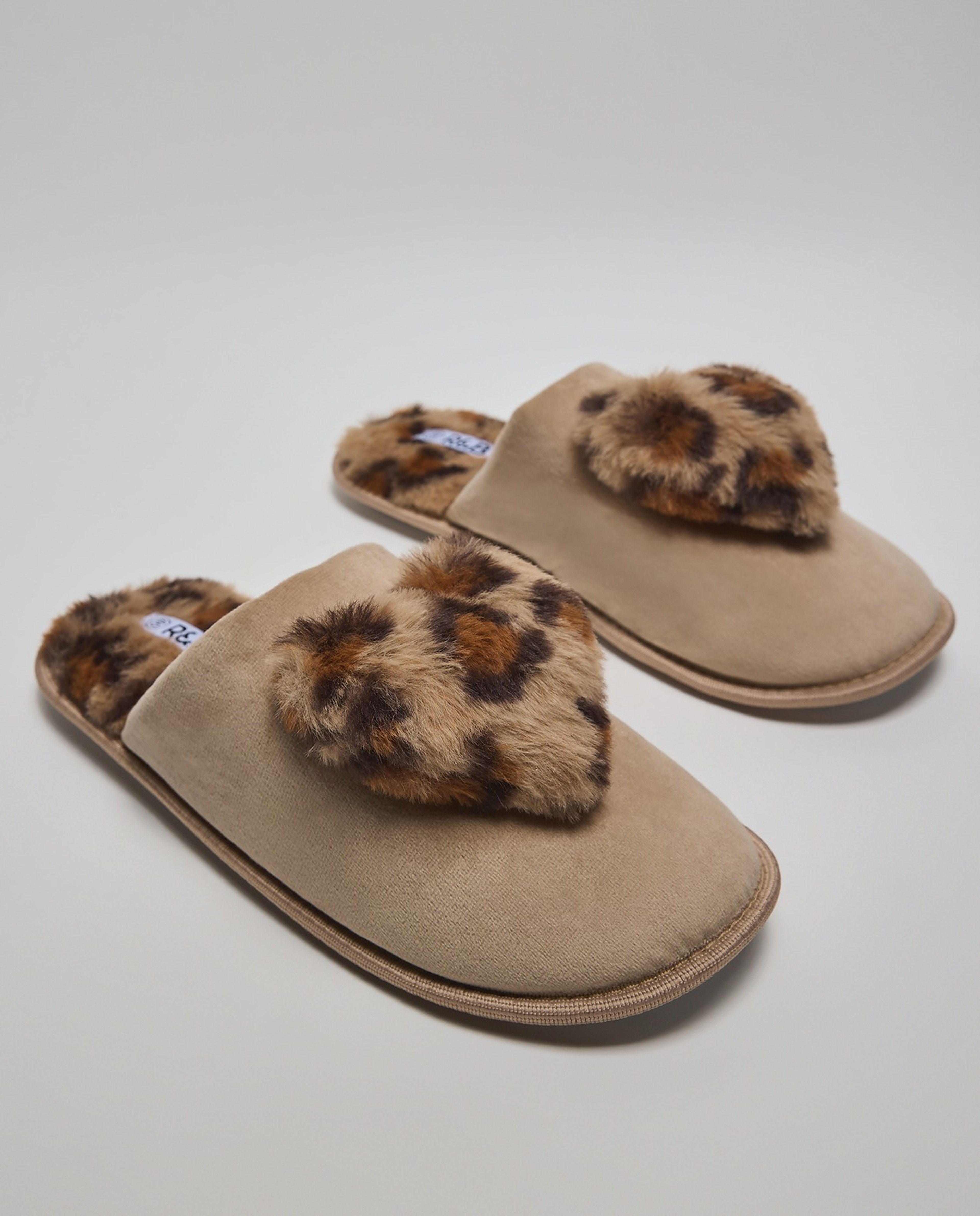 Appliqued Bedroom Slippers