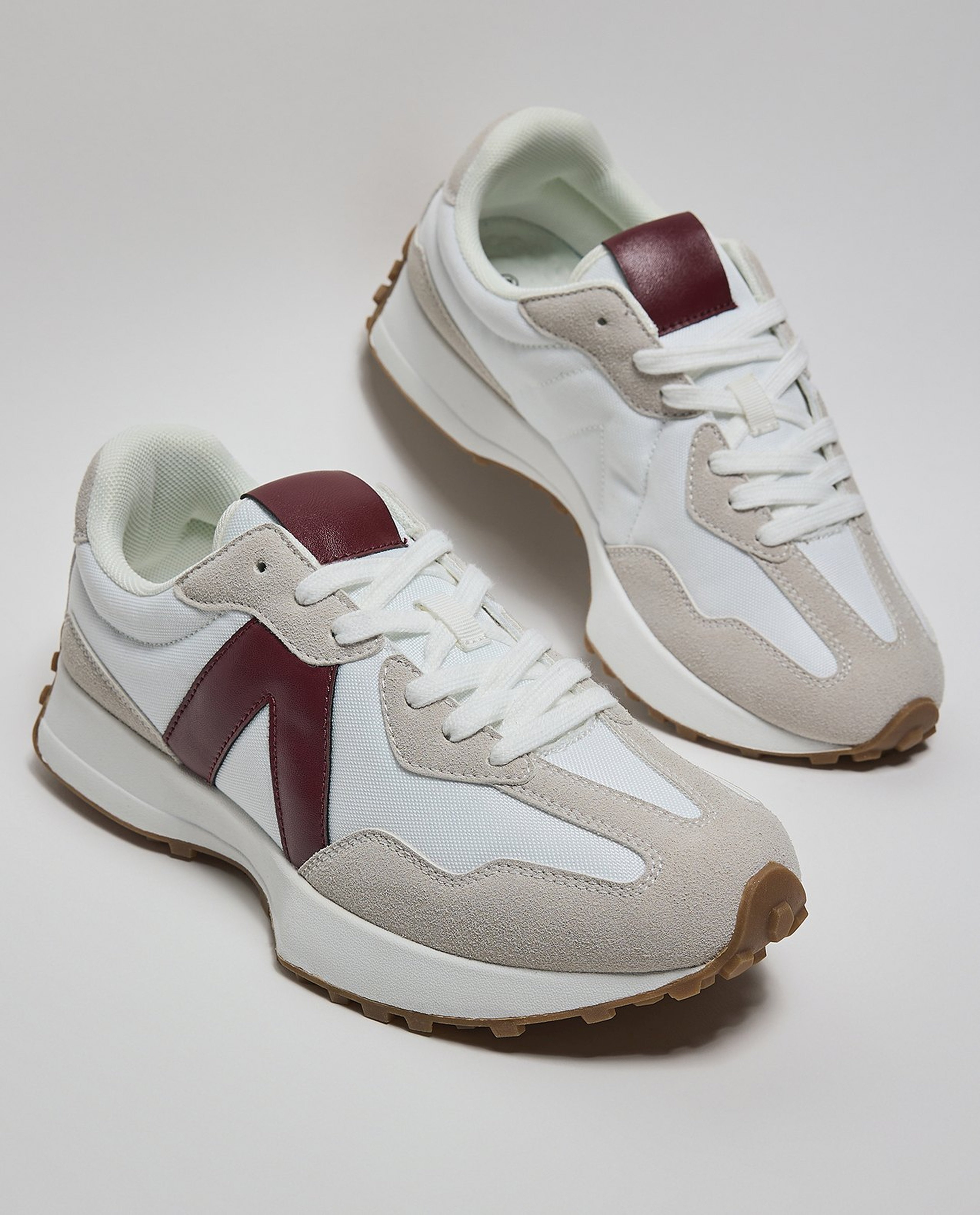 Color Block Lace Up Sneakers