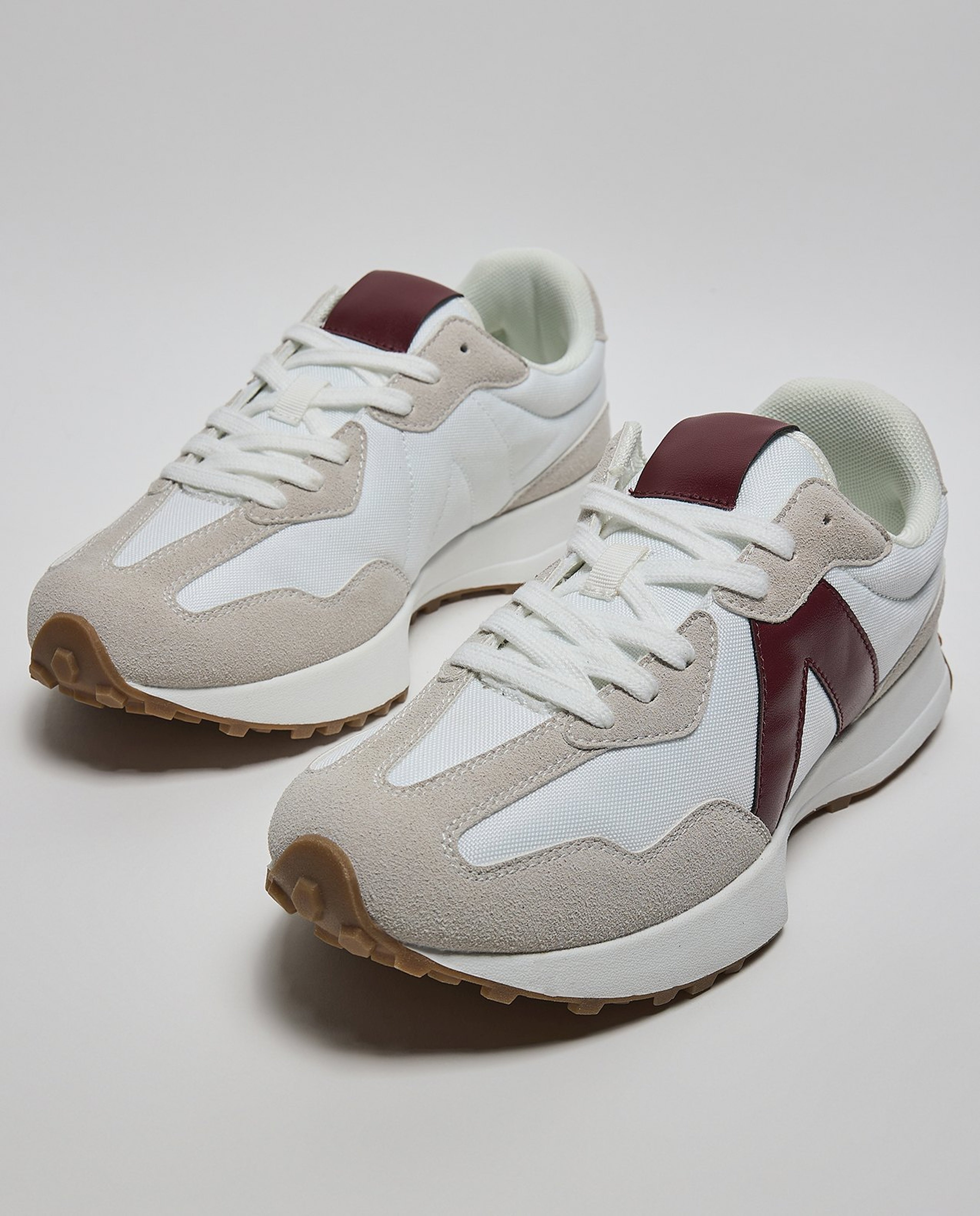 Color Block Lace Up Sneakers